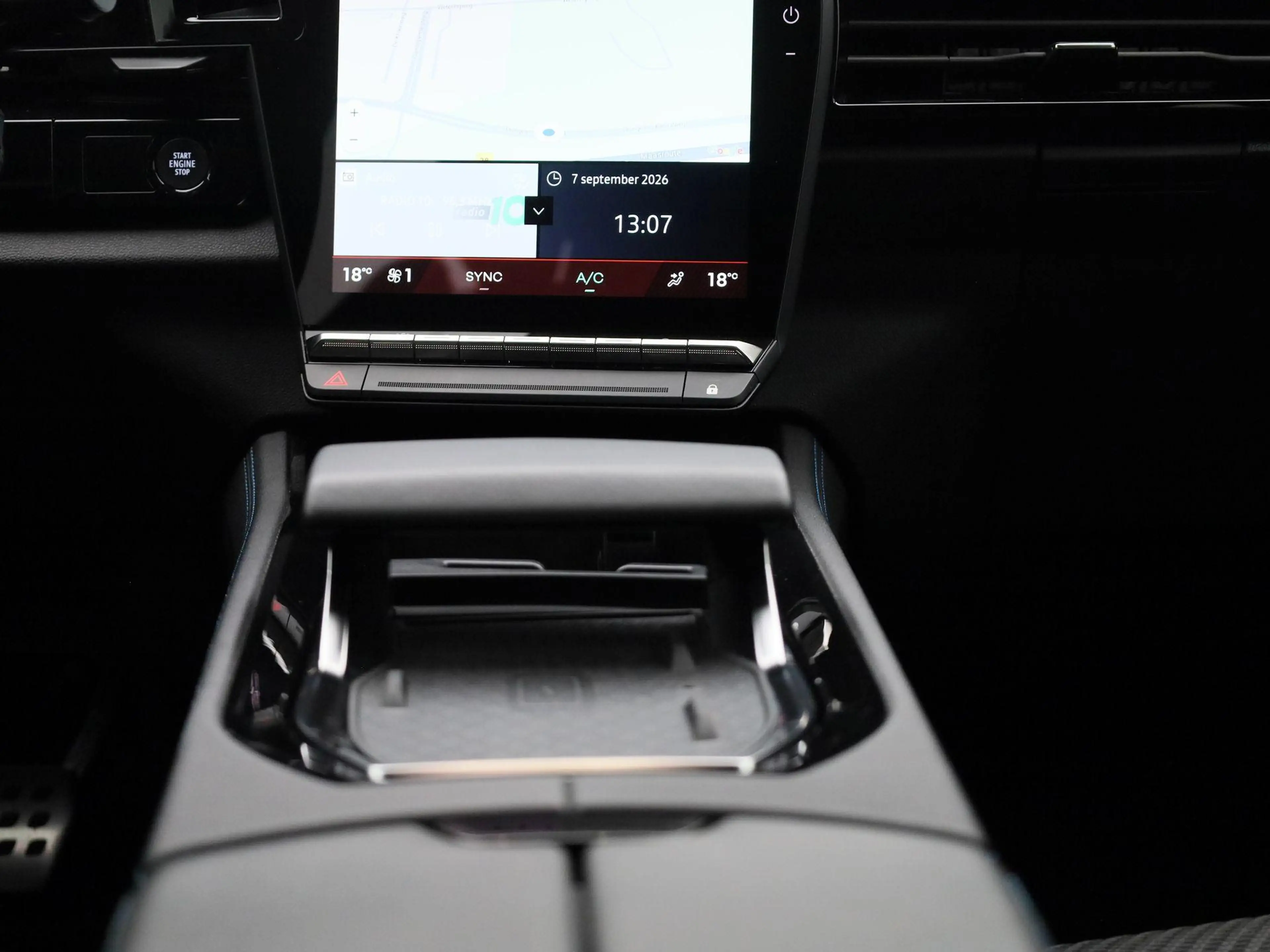 Renault Austral 1.2 E-Tech full hybrid 200 techno esprit Alpine Tr — photo 10