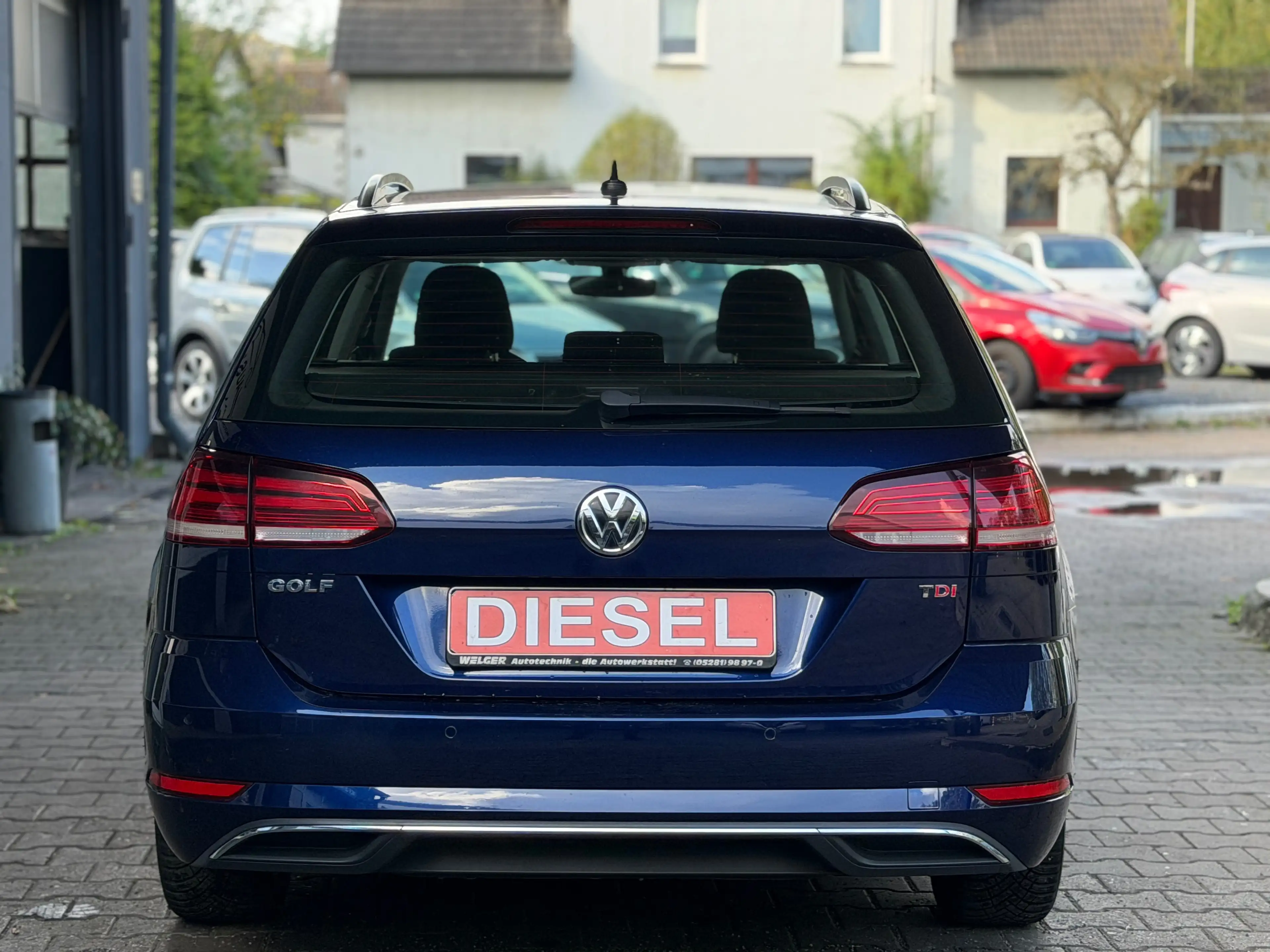 Volkswagen Golf Variant Highline 1.6 TDI Automatik/12 Monate Garantie/Navi/Carplay/LED — photo 9