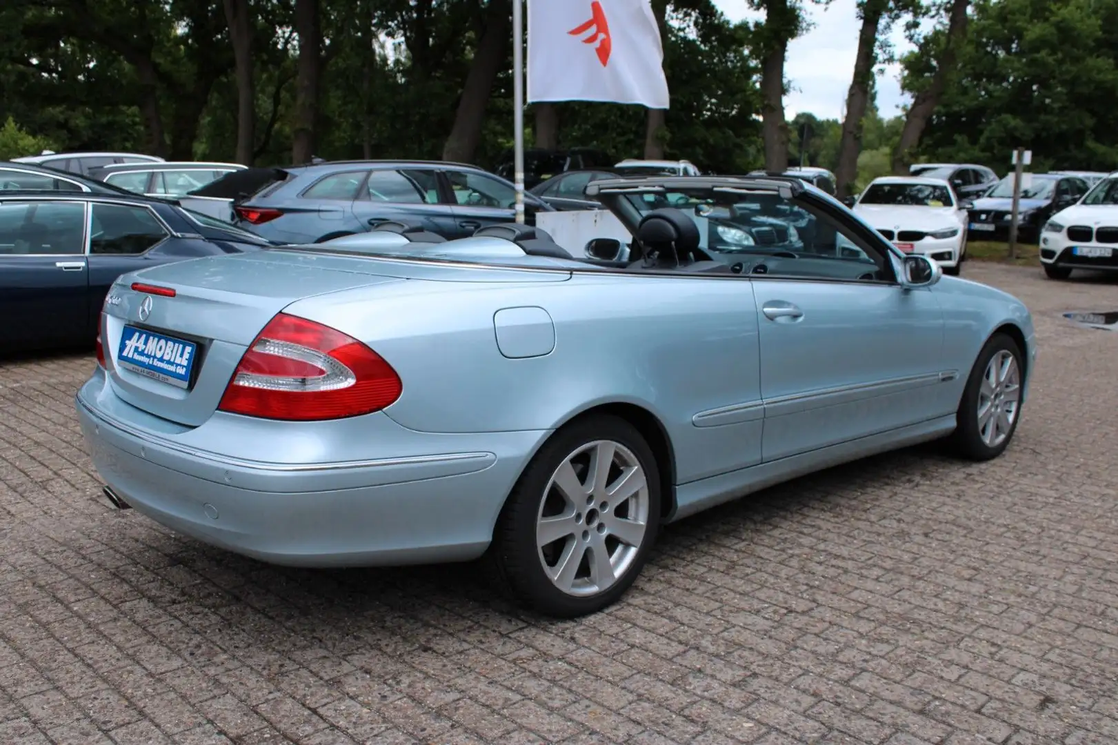 Mercedes-Benz CLK 500 V8 Cabrio Aut Leder Navi Memory SHZ H/K Argintiu - 2