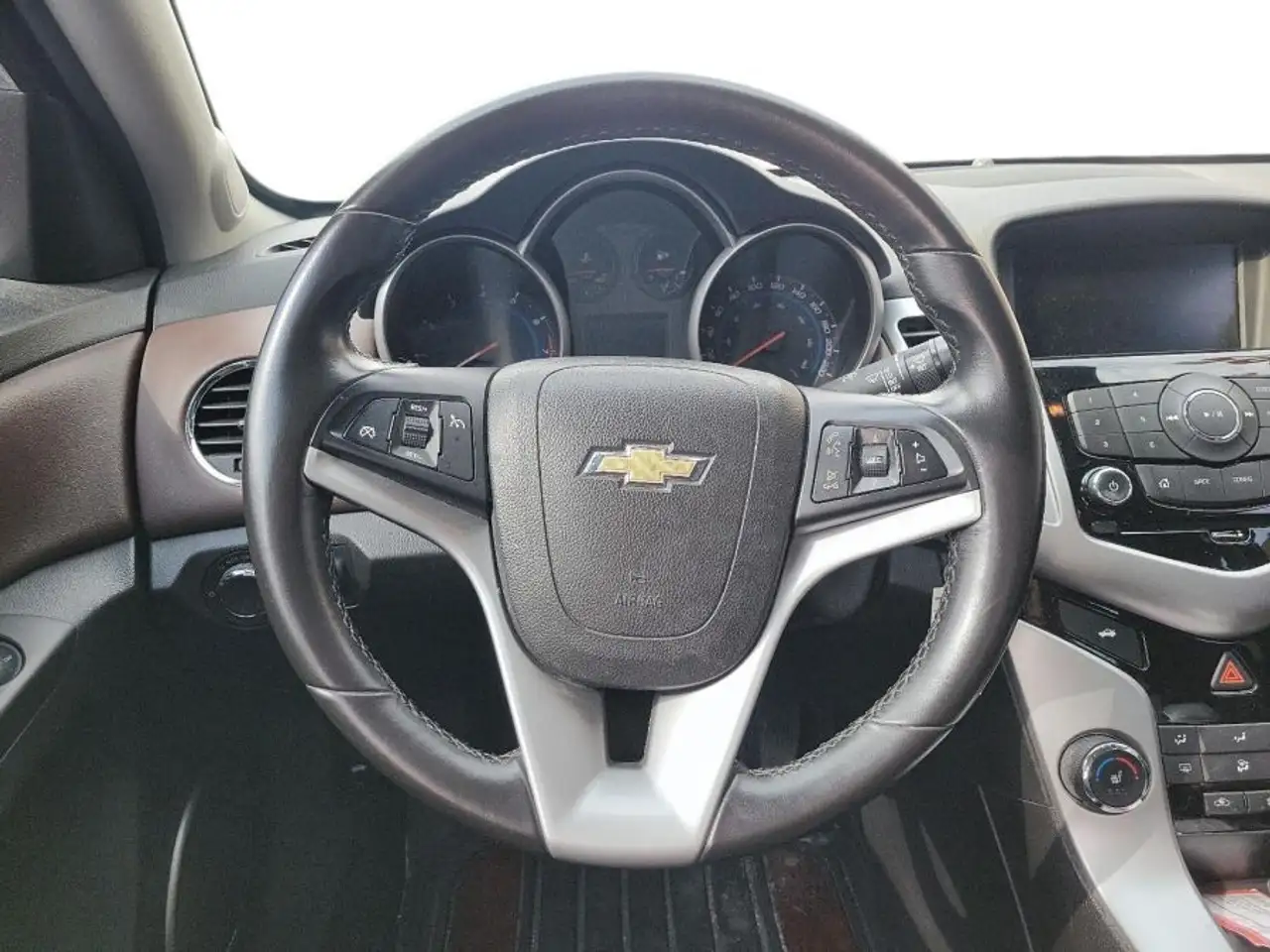 Chevrolet Cruze fotografie Chevrolet Cruze