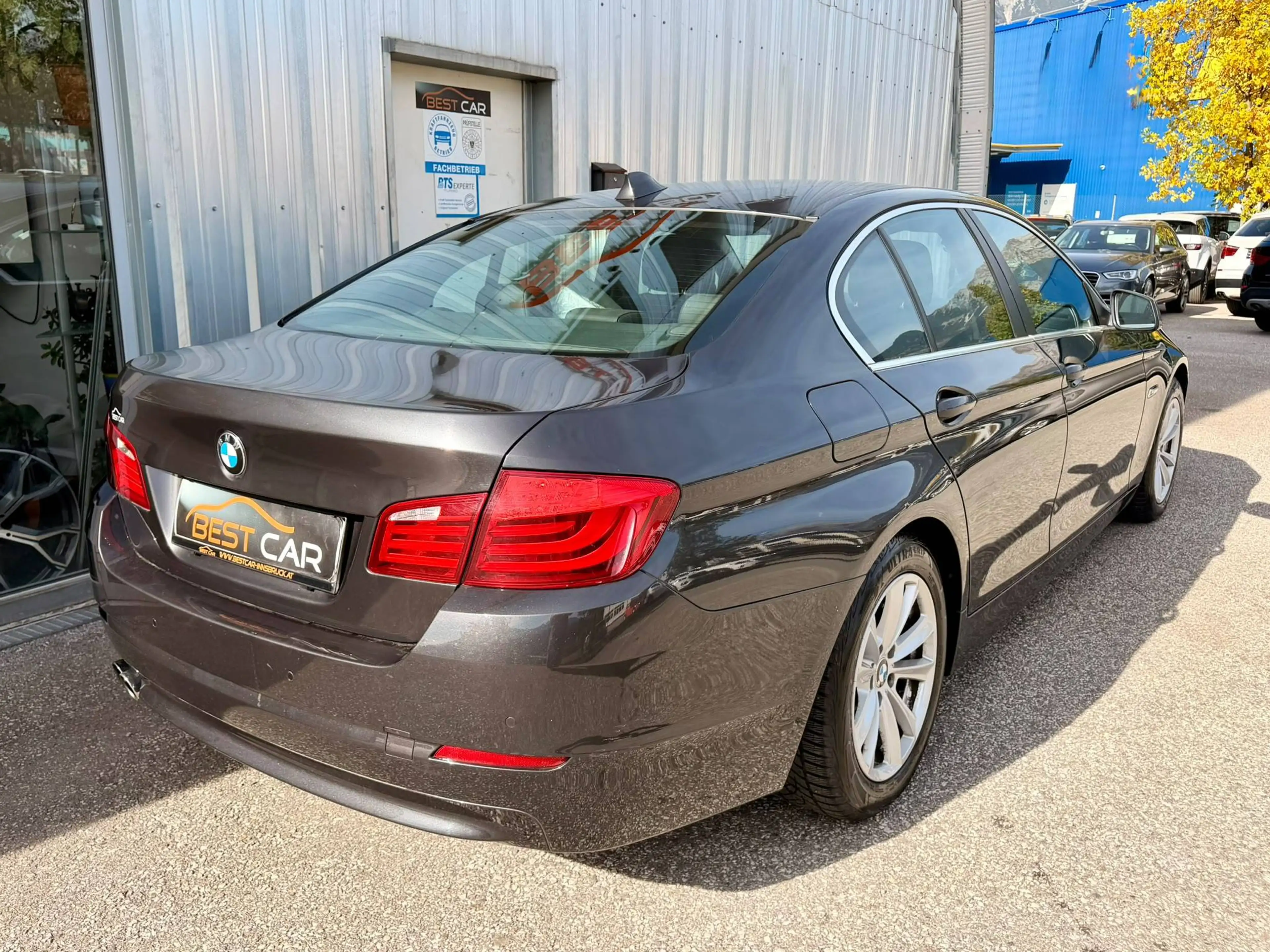 BMW 520 BMW 520d Limousine | Sportautomatik | Navi Professional — photo 12