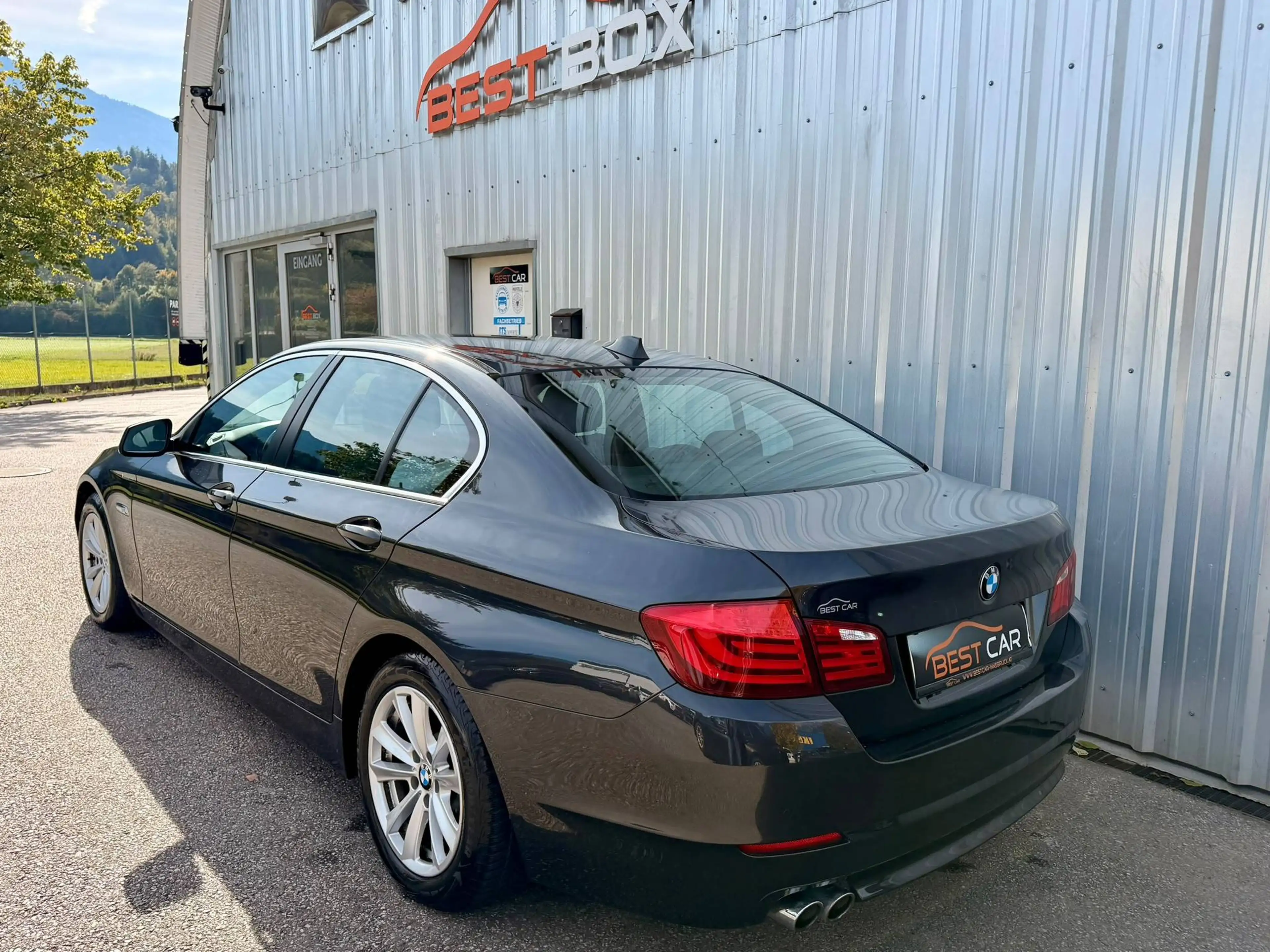 BMW 520 BMW 520d Limousine | Sportautomatik | Navi Professional — photo 2