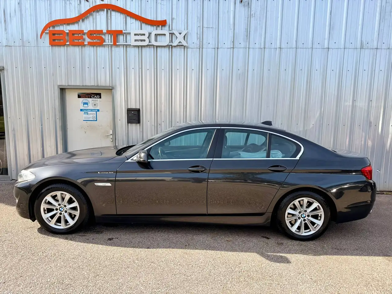 BMW 520