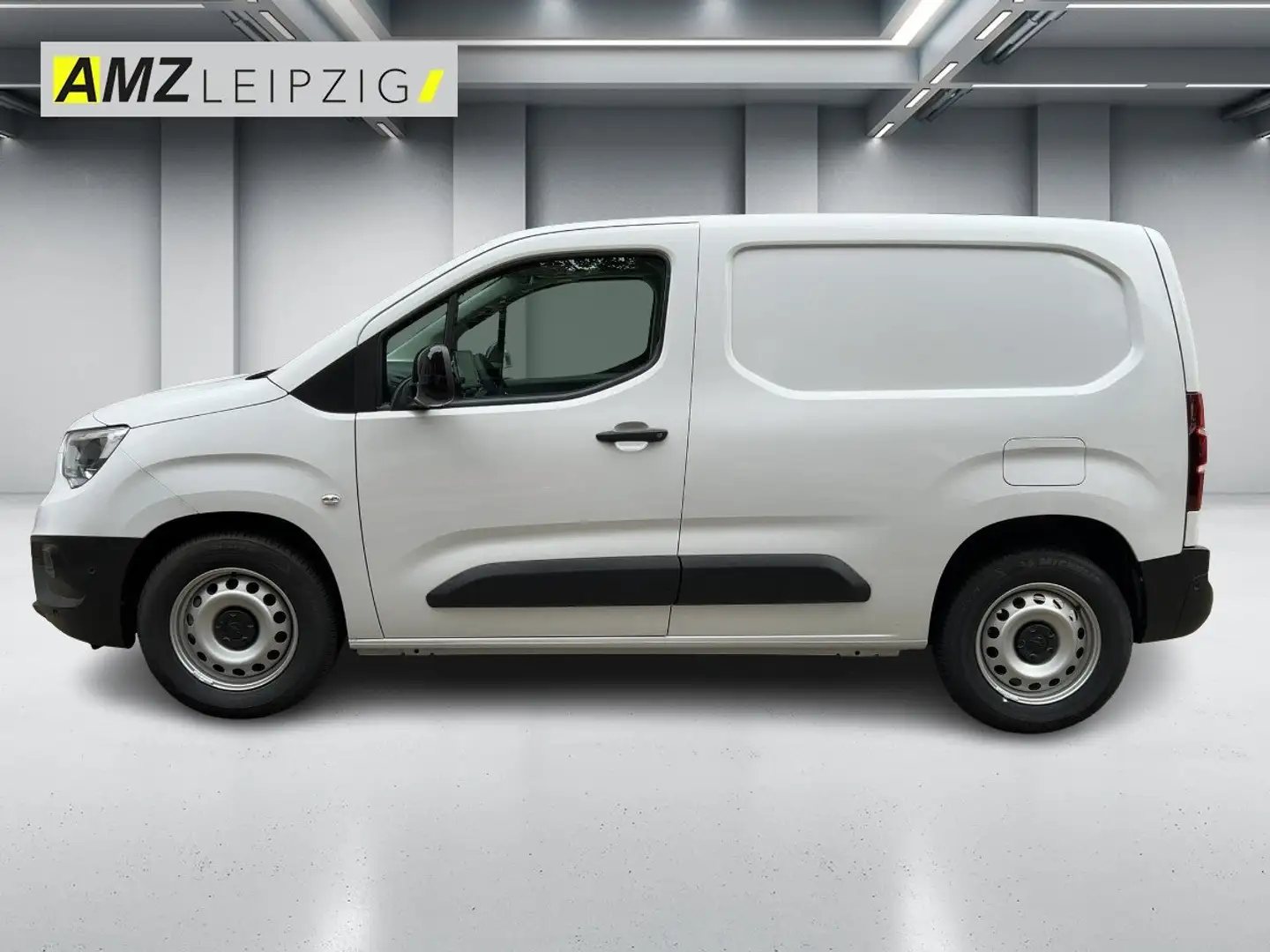 Opel Combo Cargo - e Basis Fernlichtass.+DynLicht+AUT Weiß - 2