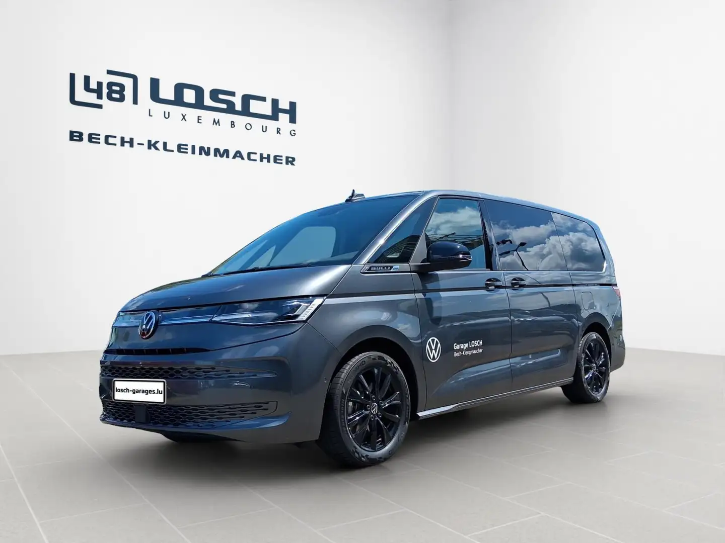 Volkswagen T7 Multivan Life Gris - 2