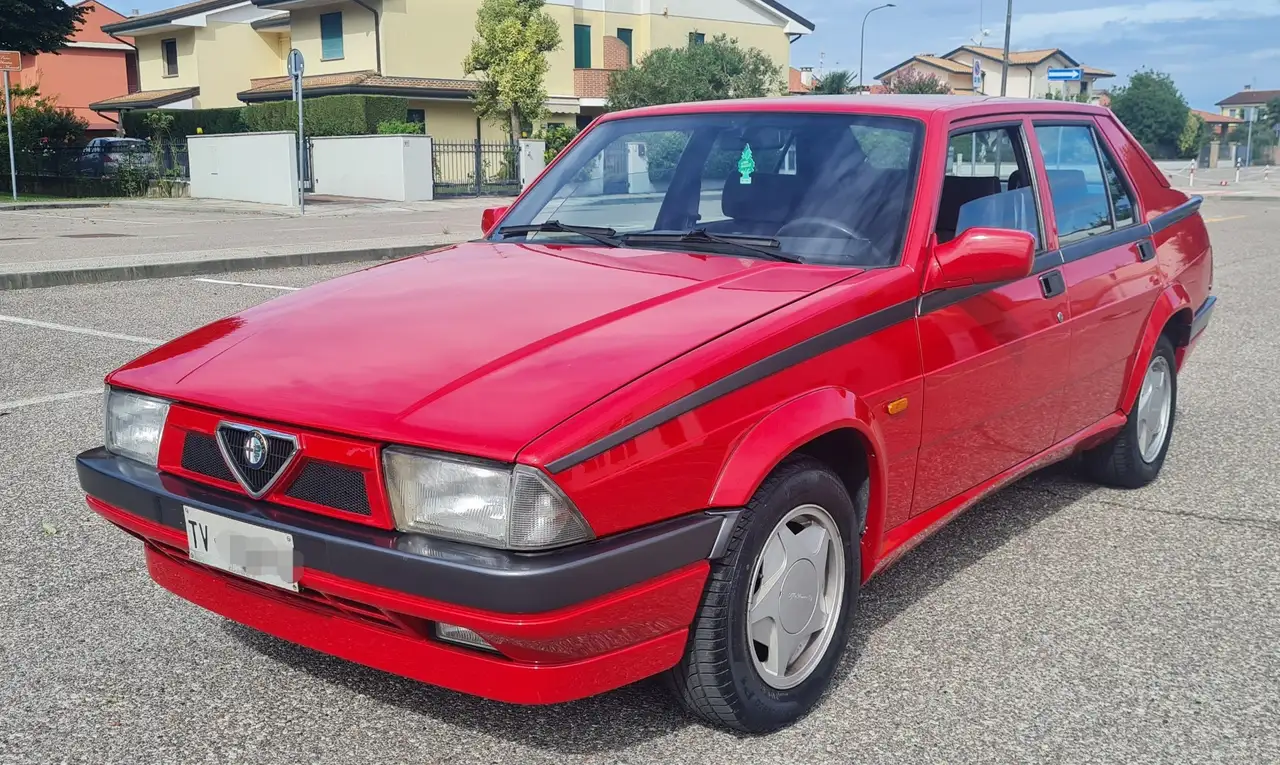 Alfa Romeo 75 1.8 ie Indy, foto 2