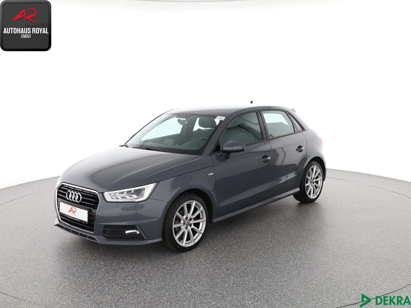 Audi A1 A1 SB 1.0 TFSI 3x S LINE NANOGRAU,NAVIGATION,17Z Gris - 1