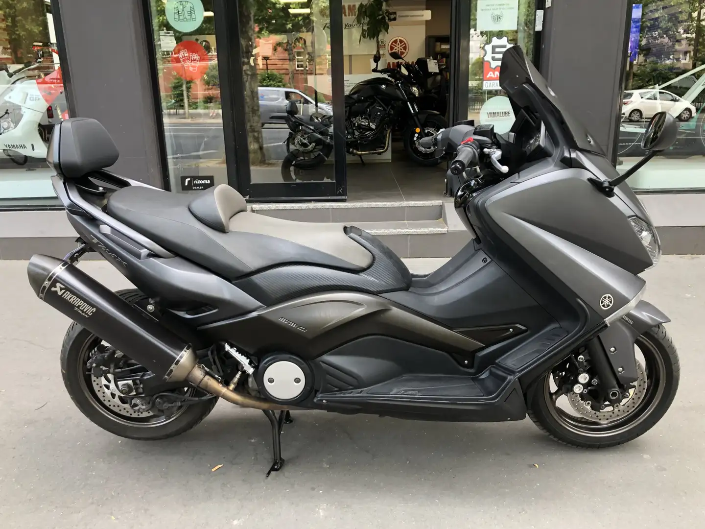 Yamaha TMAX 530 Gris - 2