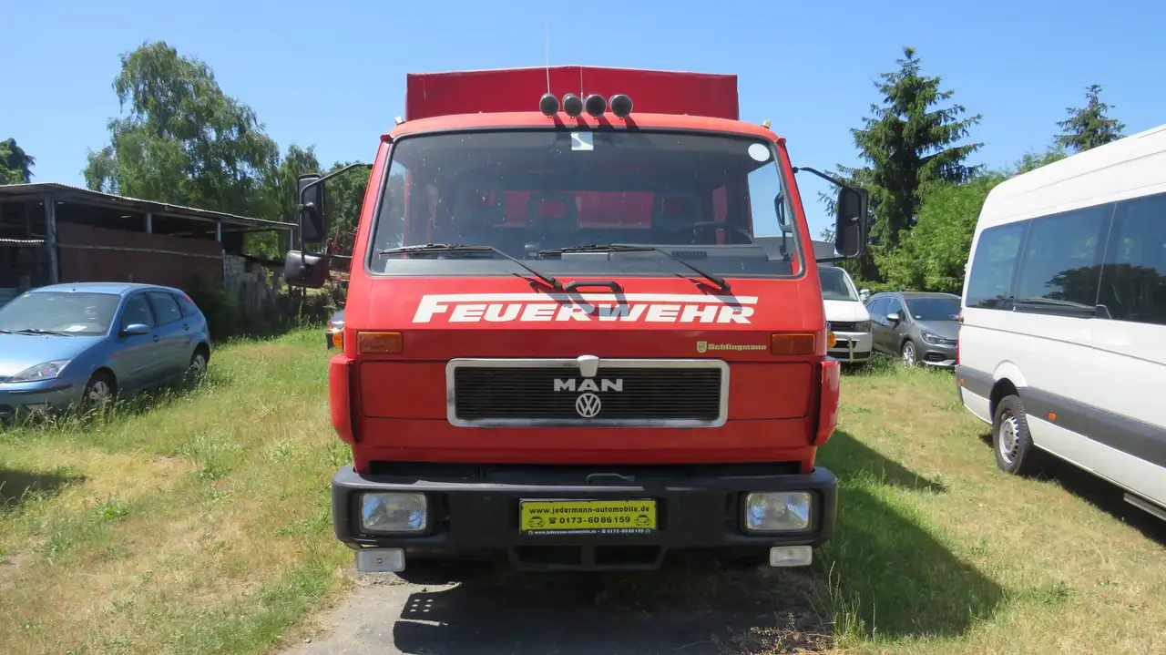 MAN Feuerwehr mit Ladebordwand, foto 2