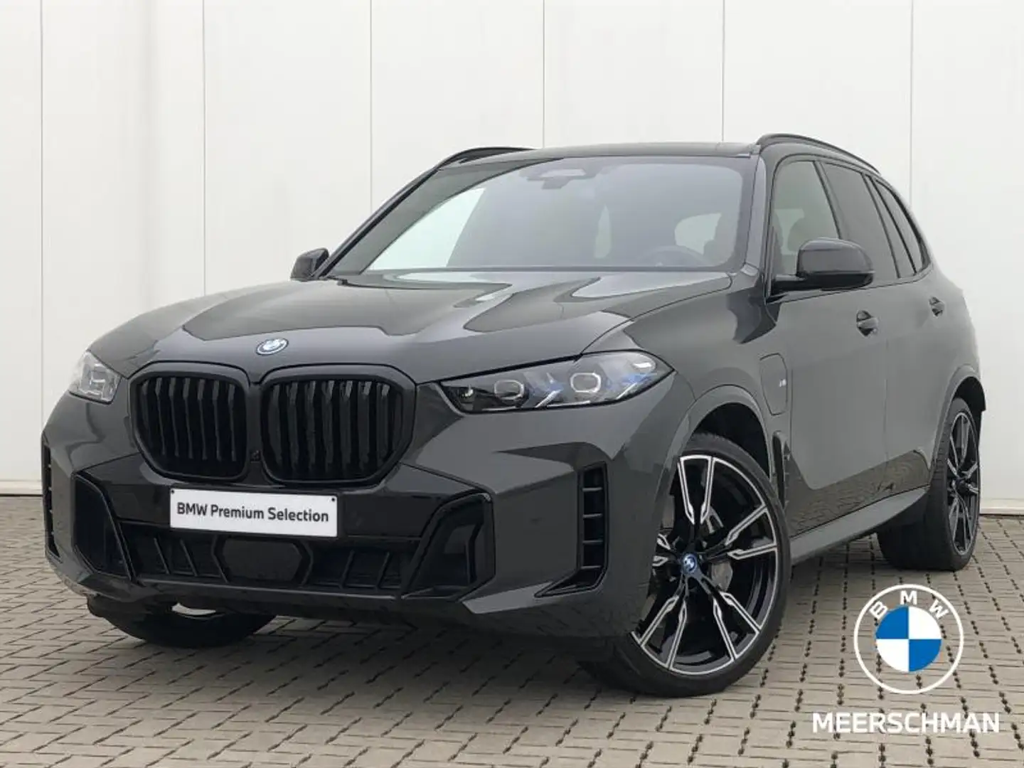 BMW X5 xDrive 50e Msport individual Grijs - 1