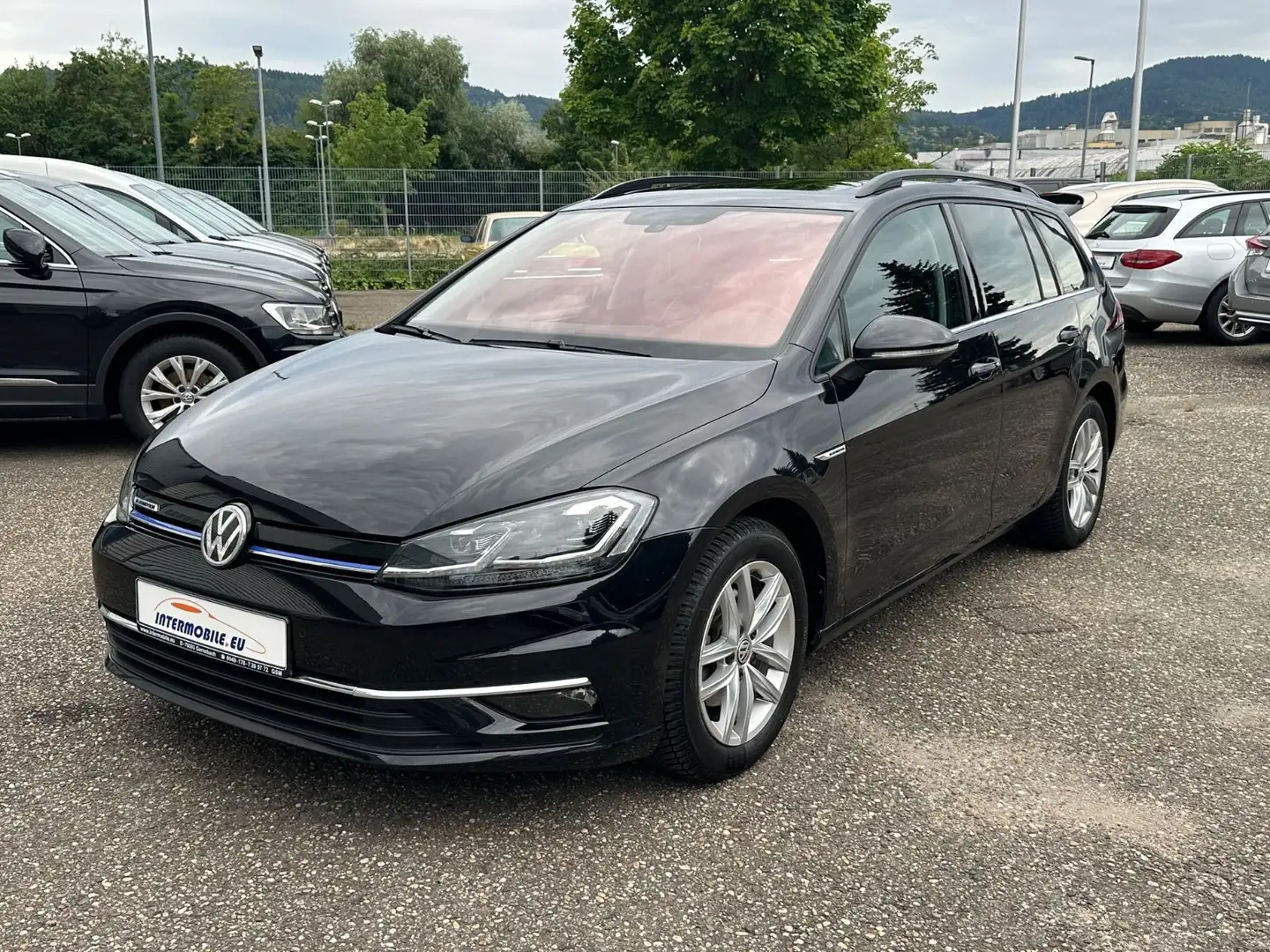 Volkswagen Golf 1.5 TGI DSG CNG Highline LED Kamera Leder** Noir - 1