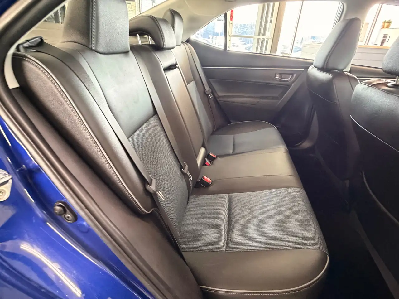 Toyota Corolla снимка Toyota Corolla