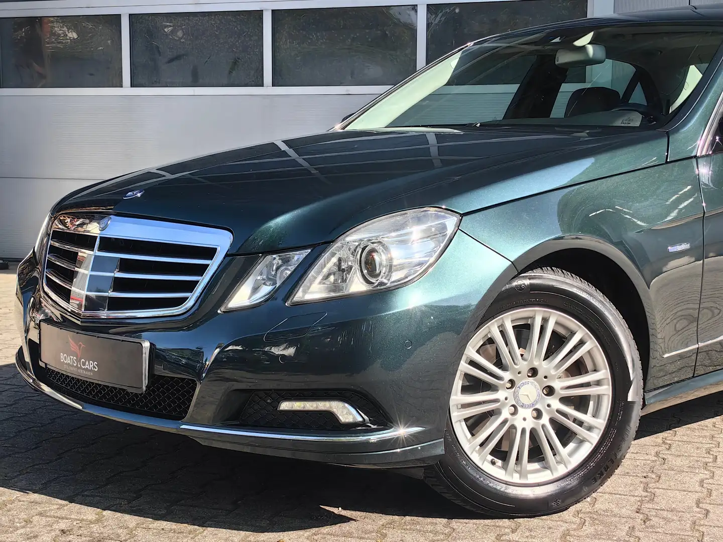 Mercedes-Benz E 250 E 250 CDI  LEDER|ACC|NAVI|GSD|SPUR|TOT-WINKEL|SHZ Groen - 2