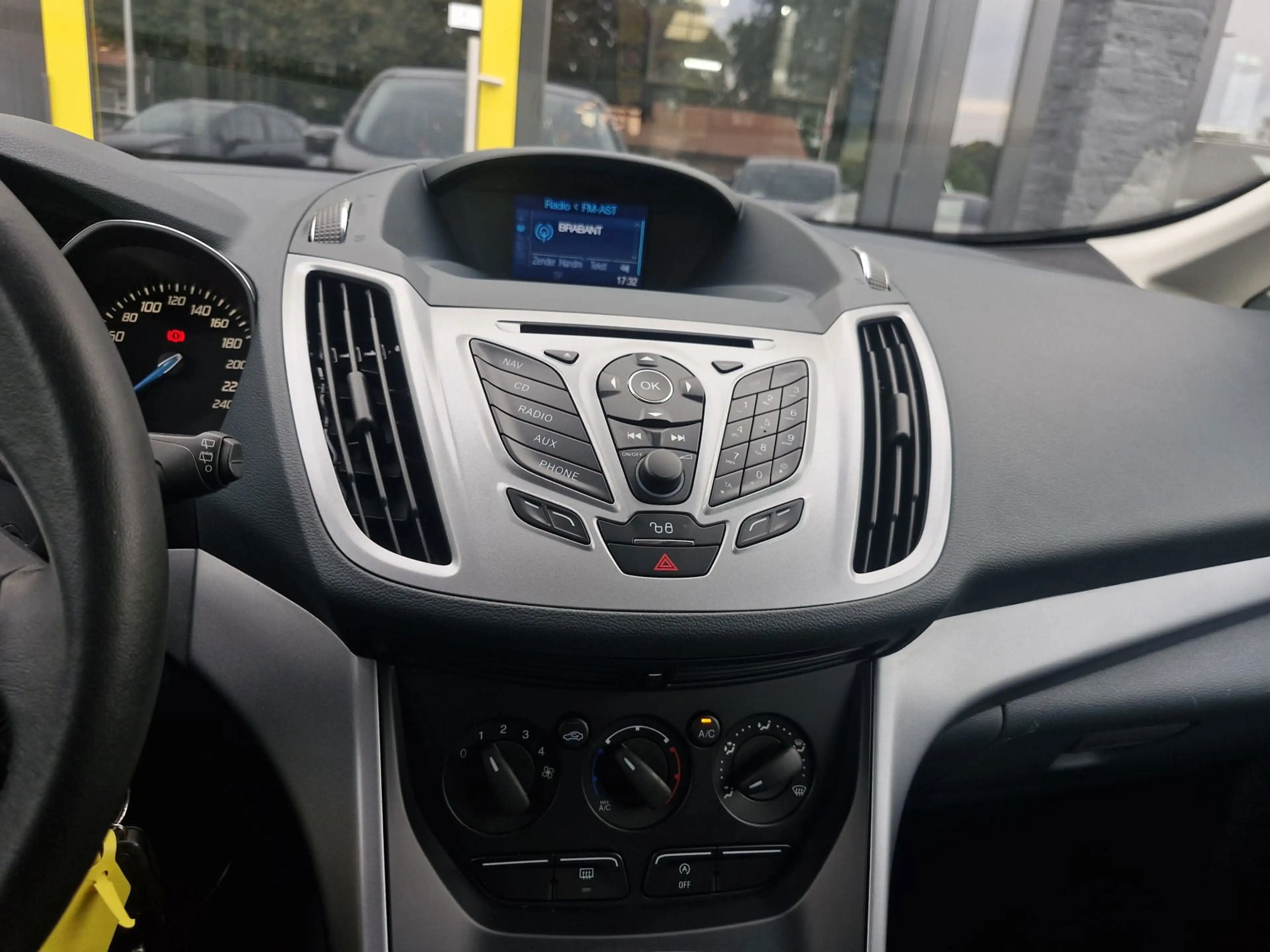 Ford C-Max 1.0 Edition Trekhaak | Parkeer Sensoren | Cruise C — photo 14