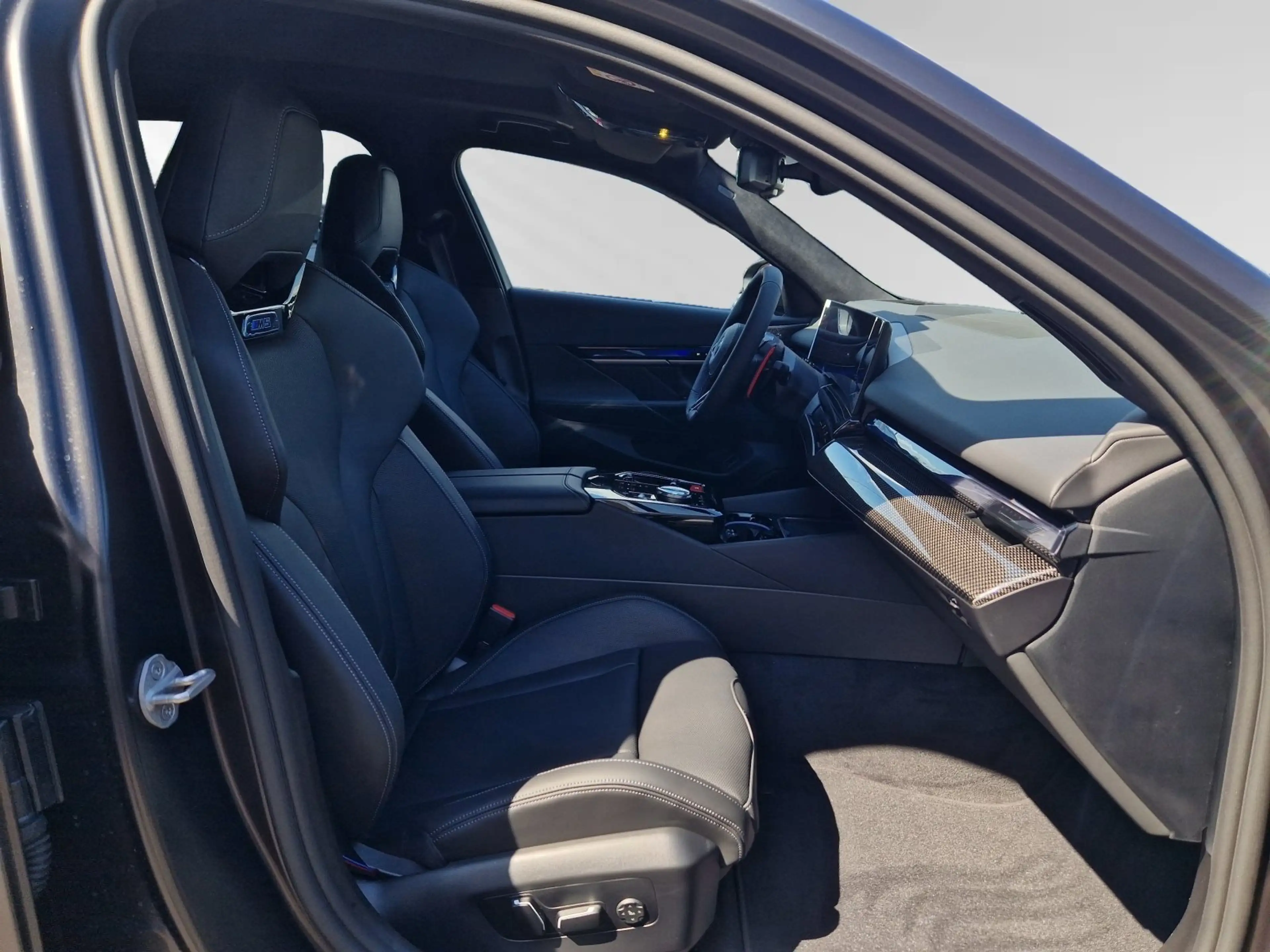 BMW M5 Touring AHK|Pano|DA&PA-Prof.|Bowers&Wilkins — photo 9