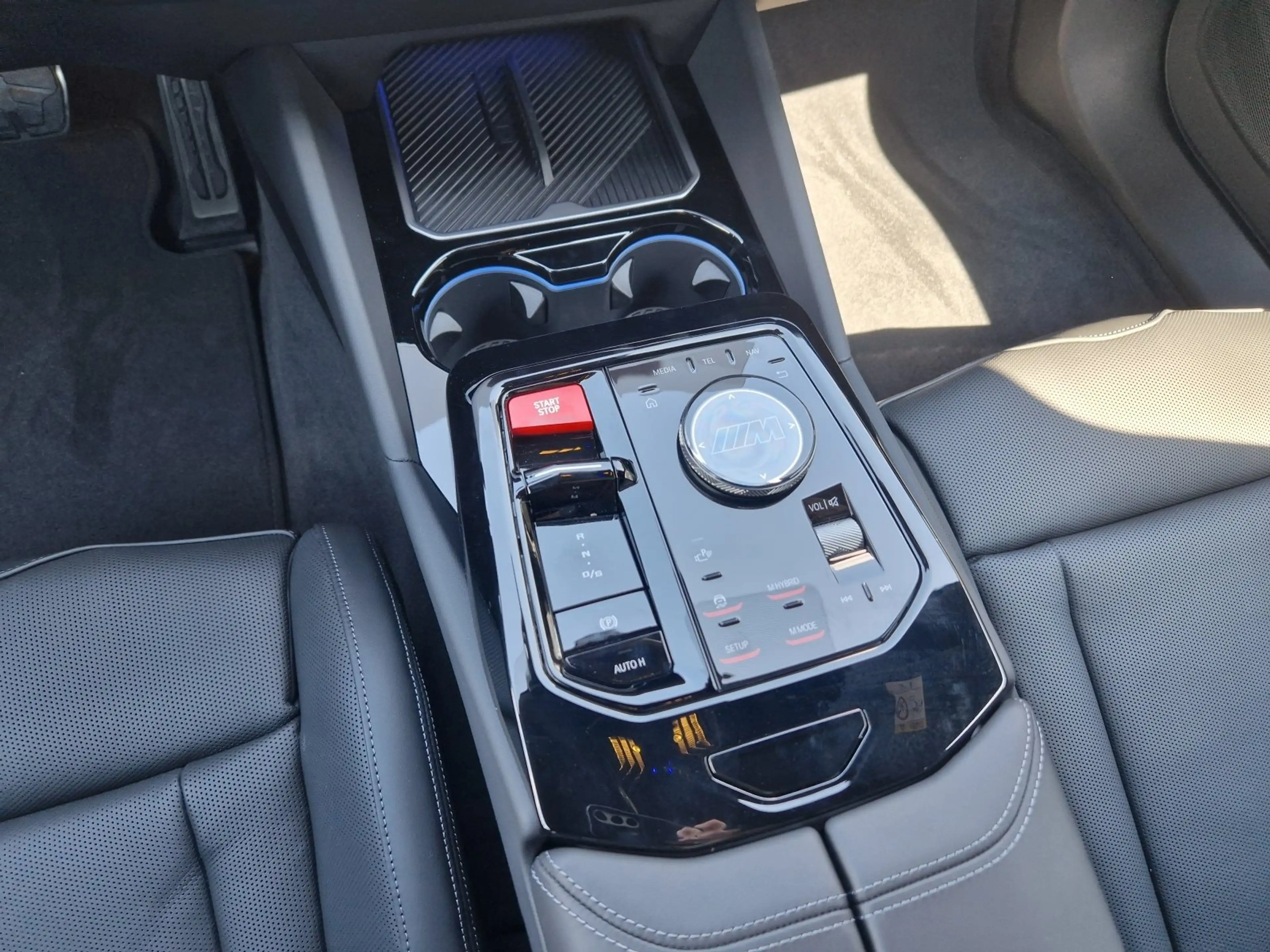 BMW M5 Touring AHK|Pano|DA&PA-Prof.|Bowers&Wilkins — photo 13