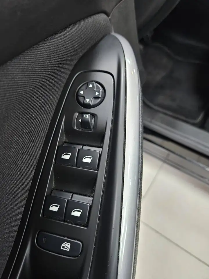 Opel Grandland 1.5 TD Carplay Android Gps Lane Assist Cruise Blue Sensors CAMERA Led, миниатюра 21