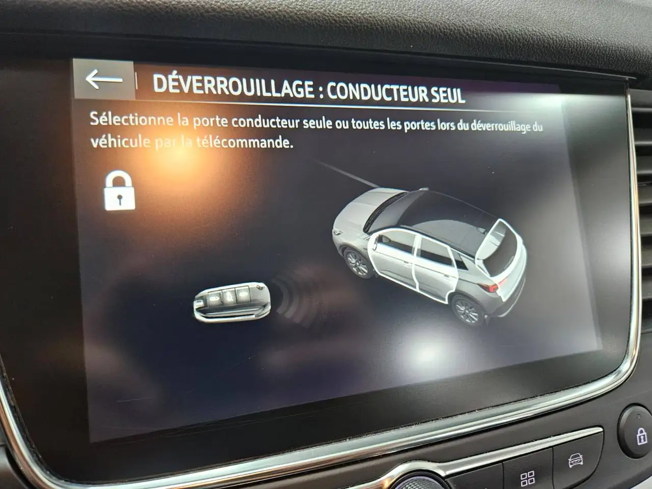 Opel Grandland 1.5 TD Carplay Android Gps Lane Assist Cruise Blue Sensors CAMERA Led, миниатюра 16