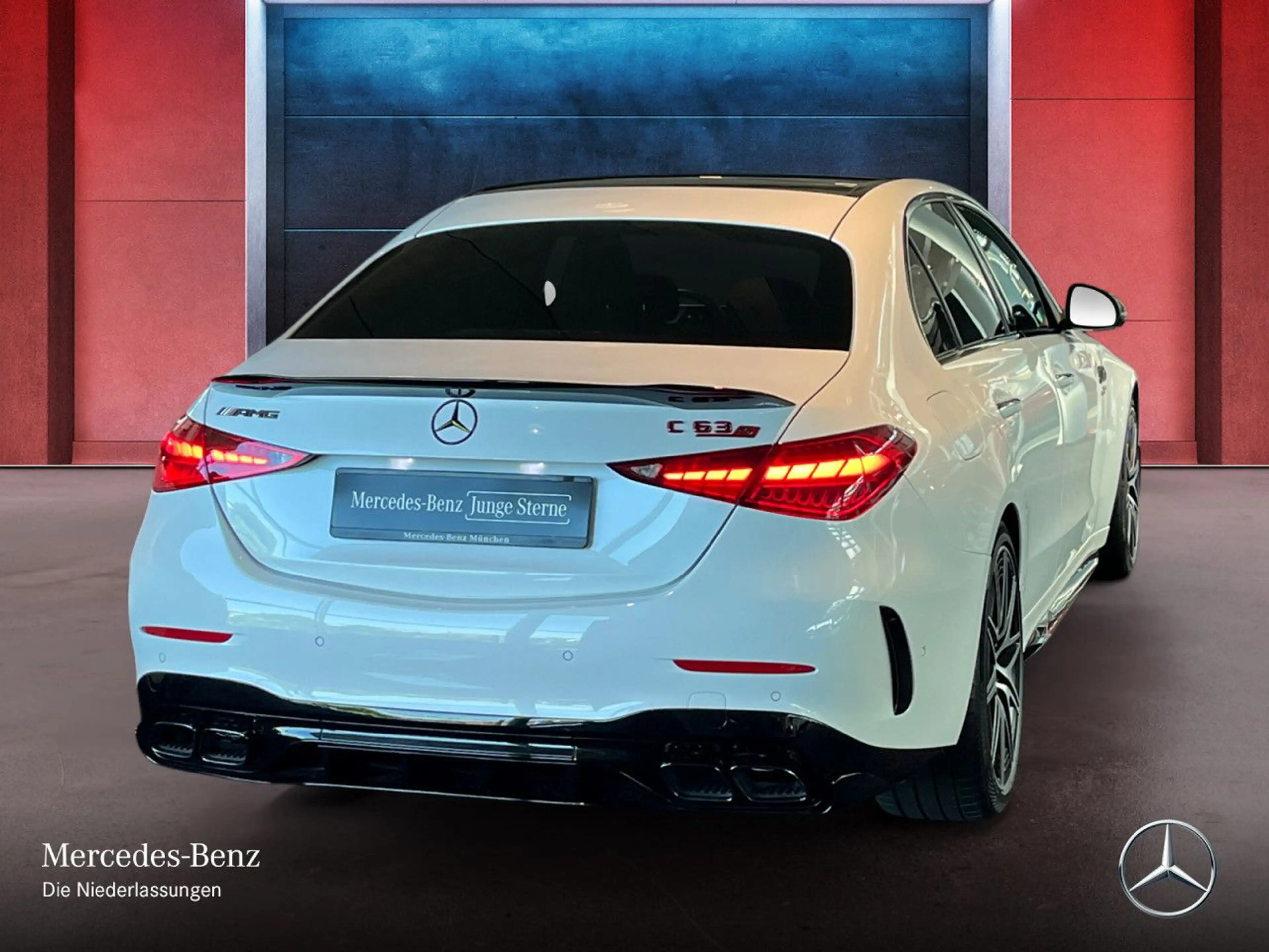 Mercedes-Benz C 63 AMG C 63 S E NIGHT+DRIVERS+PANO+360+BURMESTER+KEYLESS — photo 6
