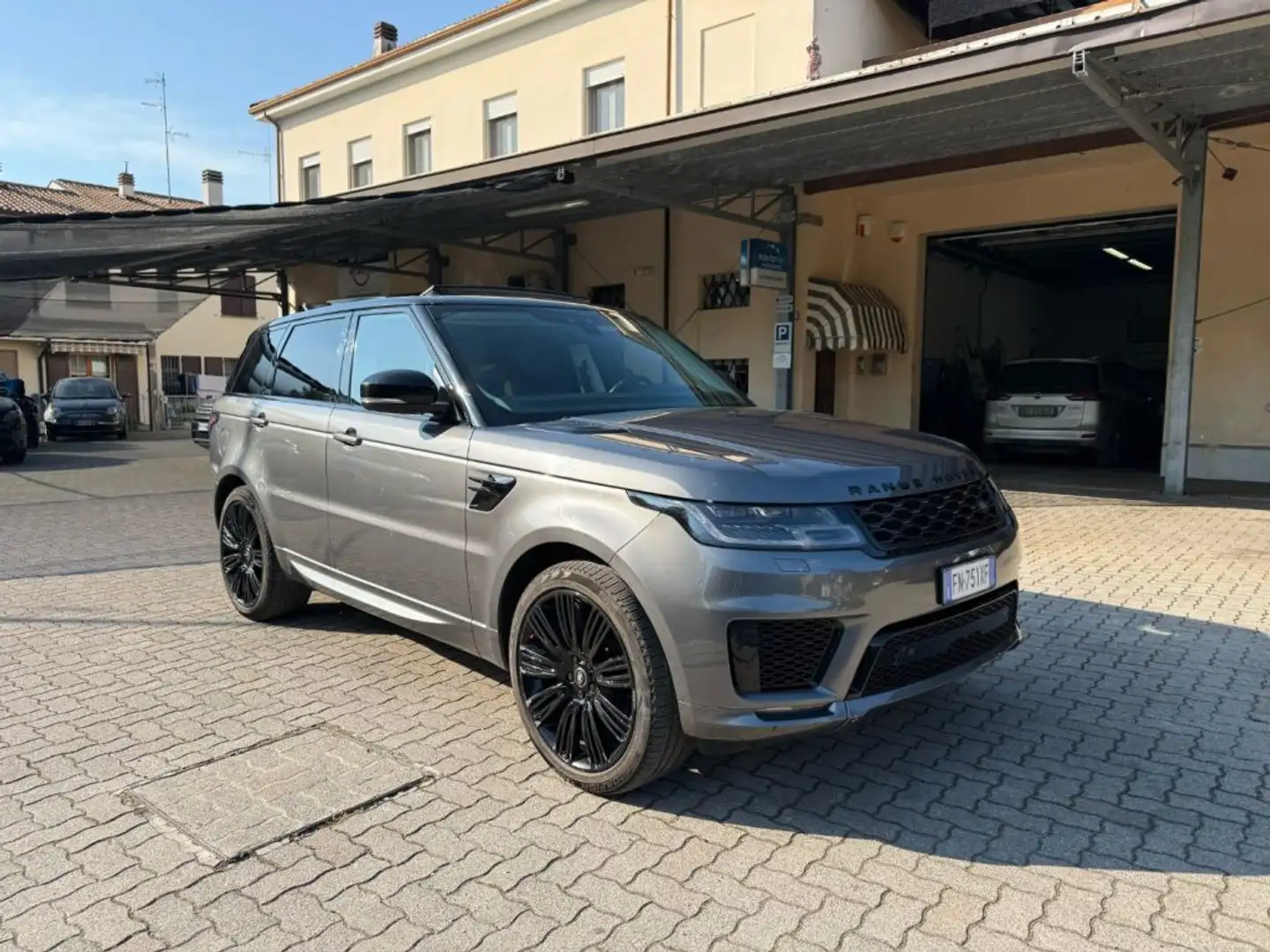 Land Rover Range Rover Sport 3.0 TDV6 HSE Dynamic PANORAMA Grigio - 1
