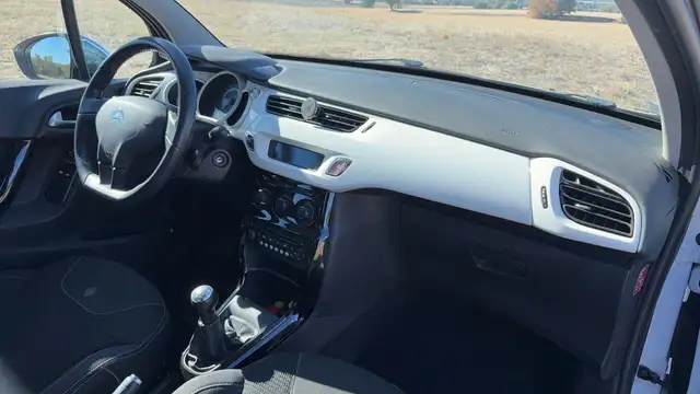 Citroen C3 view 10