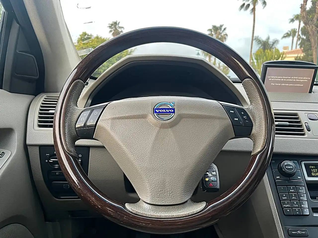 2004 Volvo XC90 2.5 T Summum, photograph 11