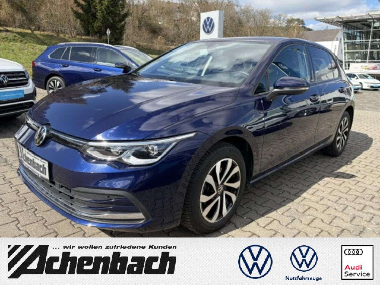 Volkswagen Golf — Volkswagen Golf VIII 1.5 TSI Active, LED, Navi, App-Connect,