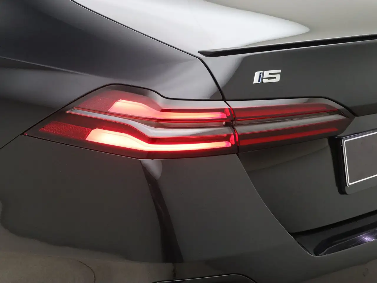 BMW i5 2026 — фото 11