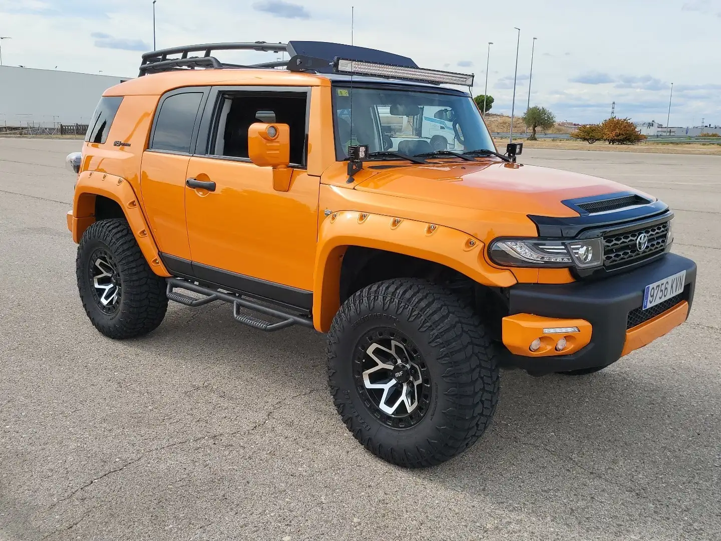 Toyota FJ Cruiser - 1