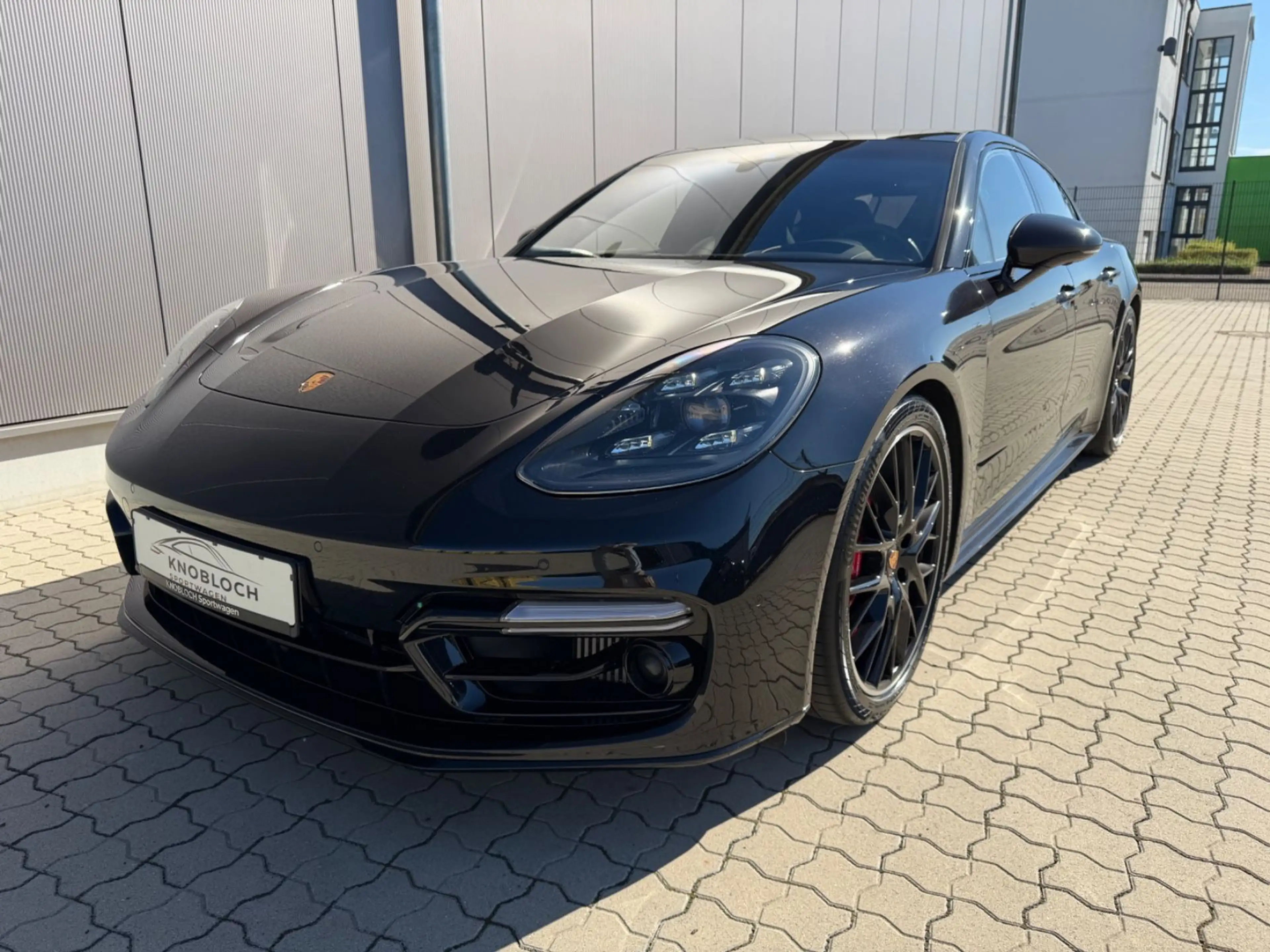 Porsche Panamera GTS InnoDrive, SoftClose, PDCC, Hinterachslenkun