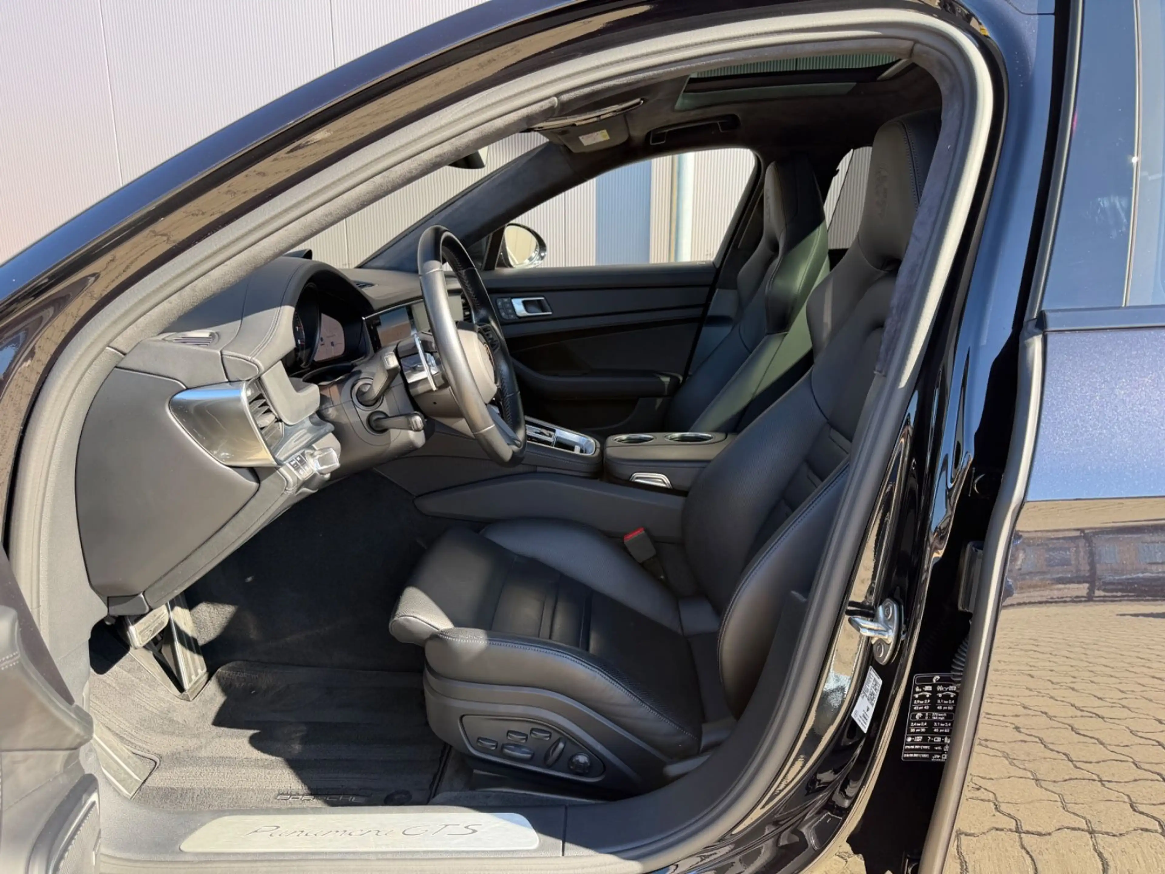 Porsche Panamera GTS InnoDrive, SoftClose, PDCC, Hinterachslenkun — photo 6