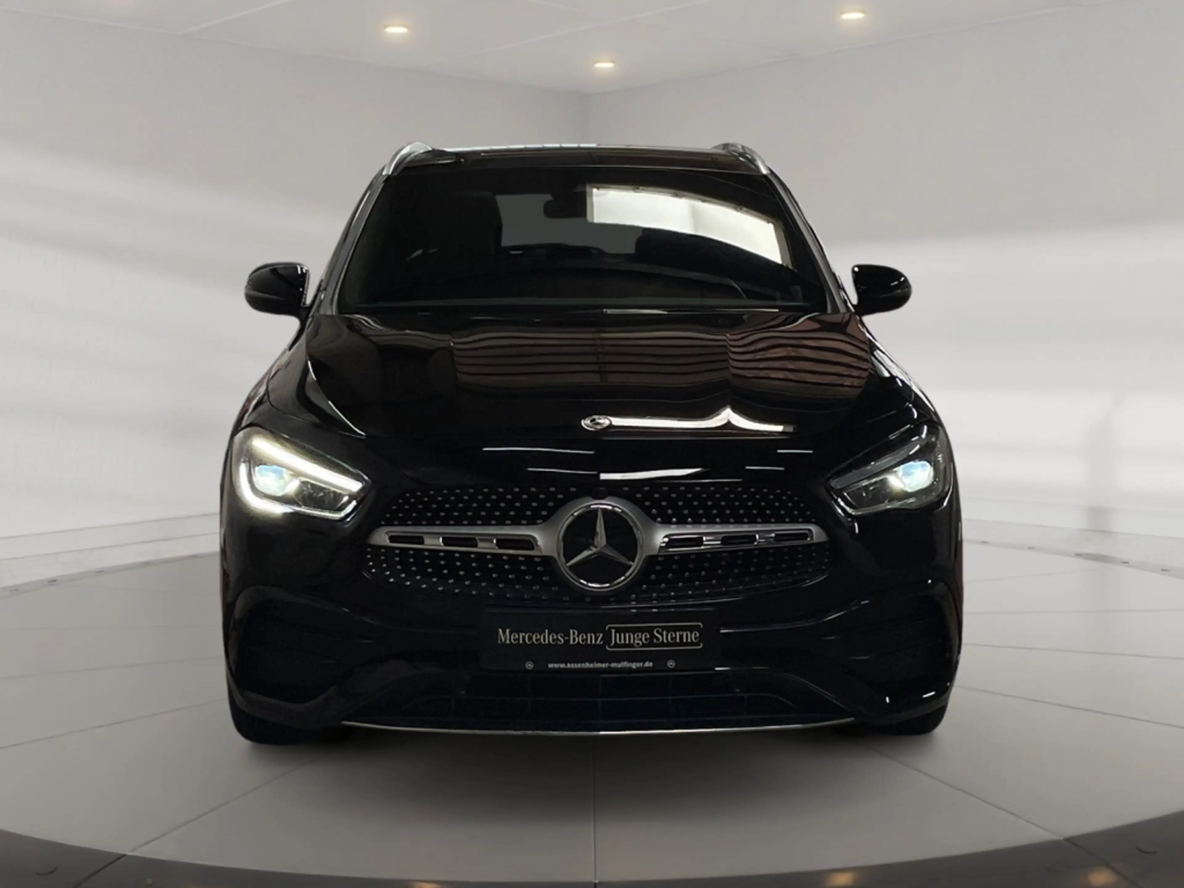 Mercedes-Benz GLA 220 d 4matic AMG AMG+MBUX+AHK+Pano+SHD+Wide — photo 6