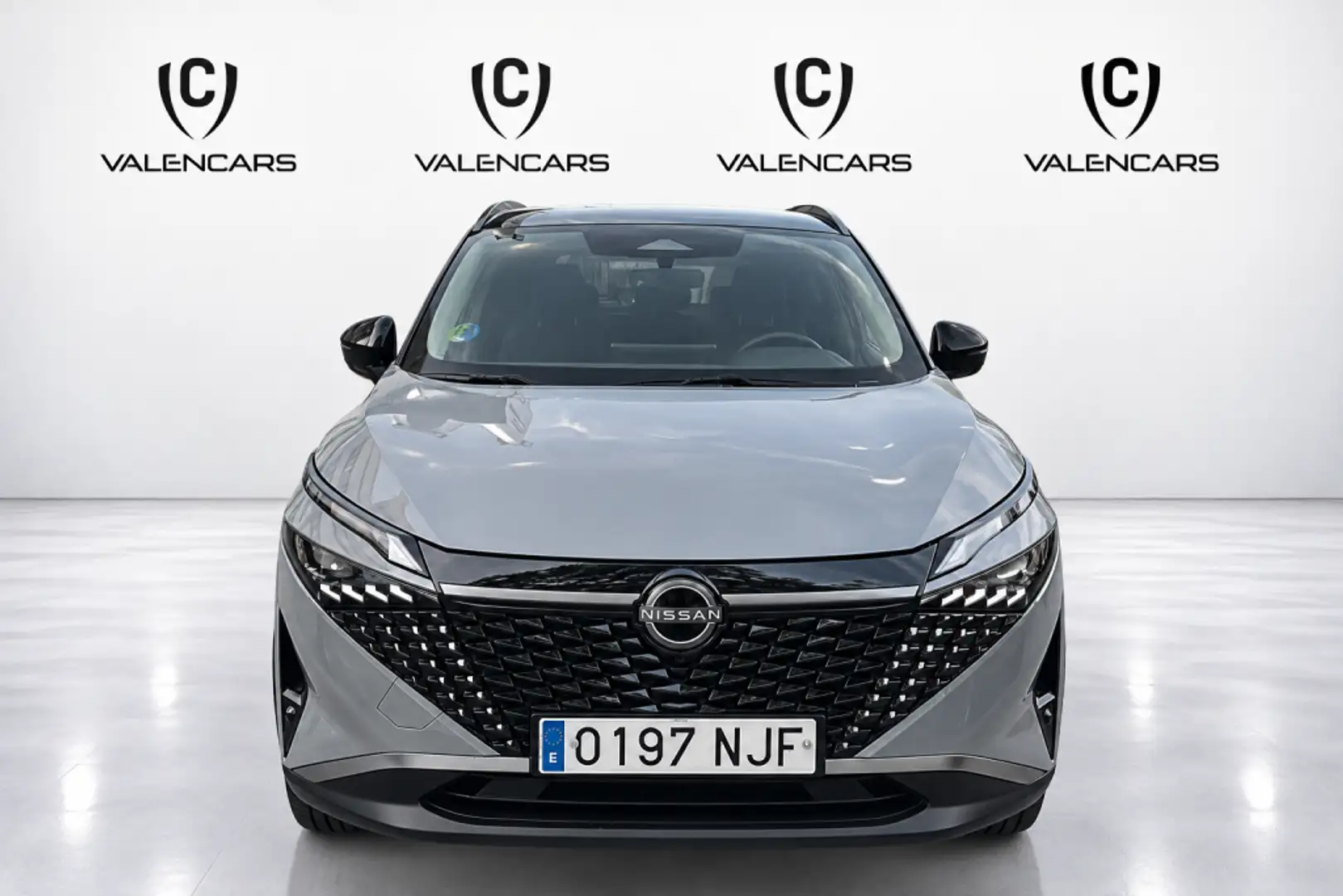 Nissan Qashqai 1.3 DIG-T mHEV 12V N-Connecta 4x2 Aut. 117kW Gris - 2