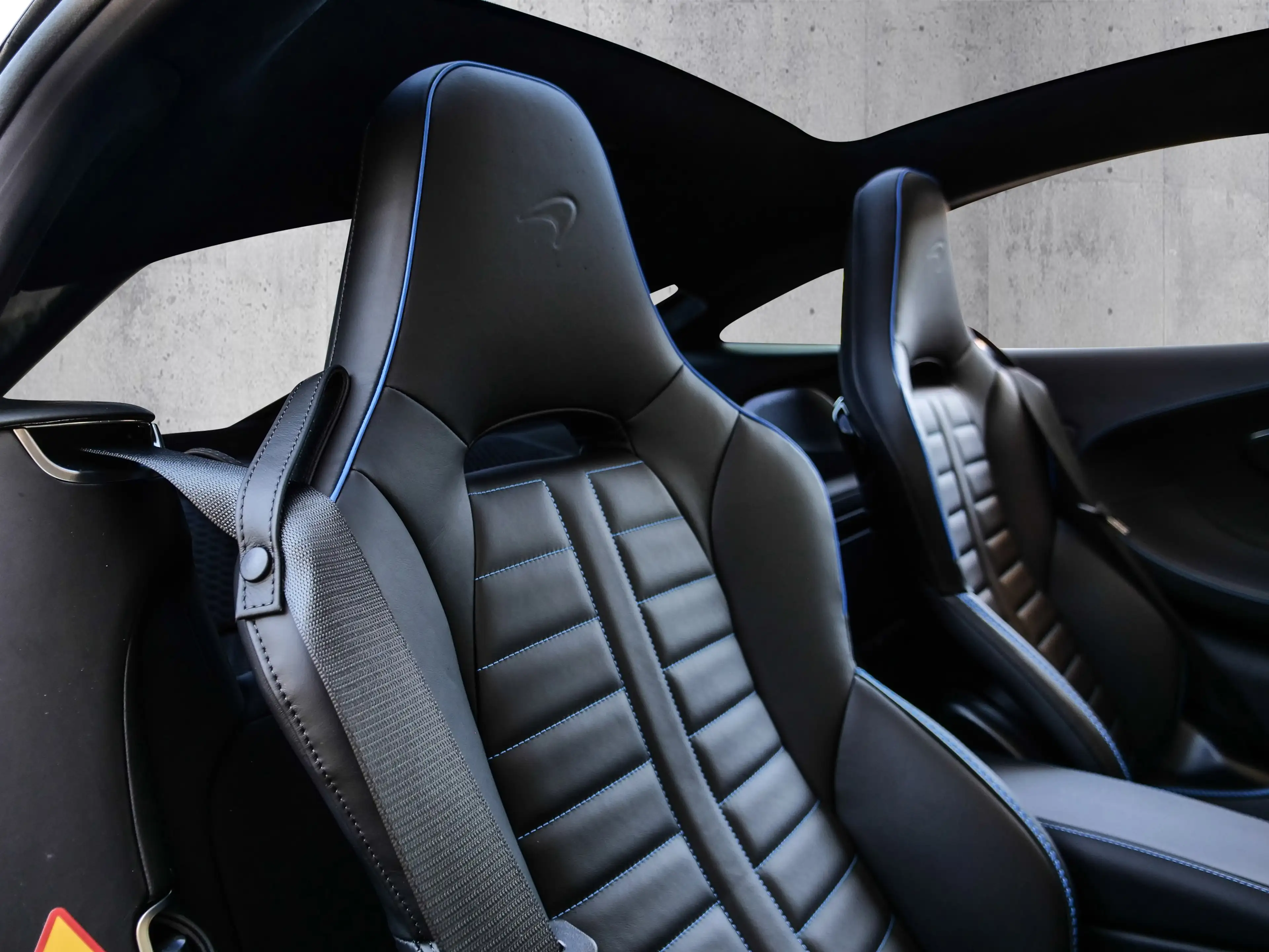 McLaren GTS Luxe, MSO Black Pack, Sports Exhaust — photo 15