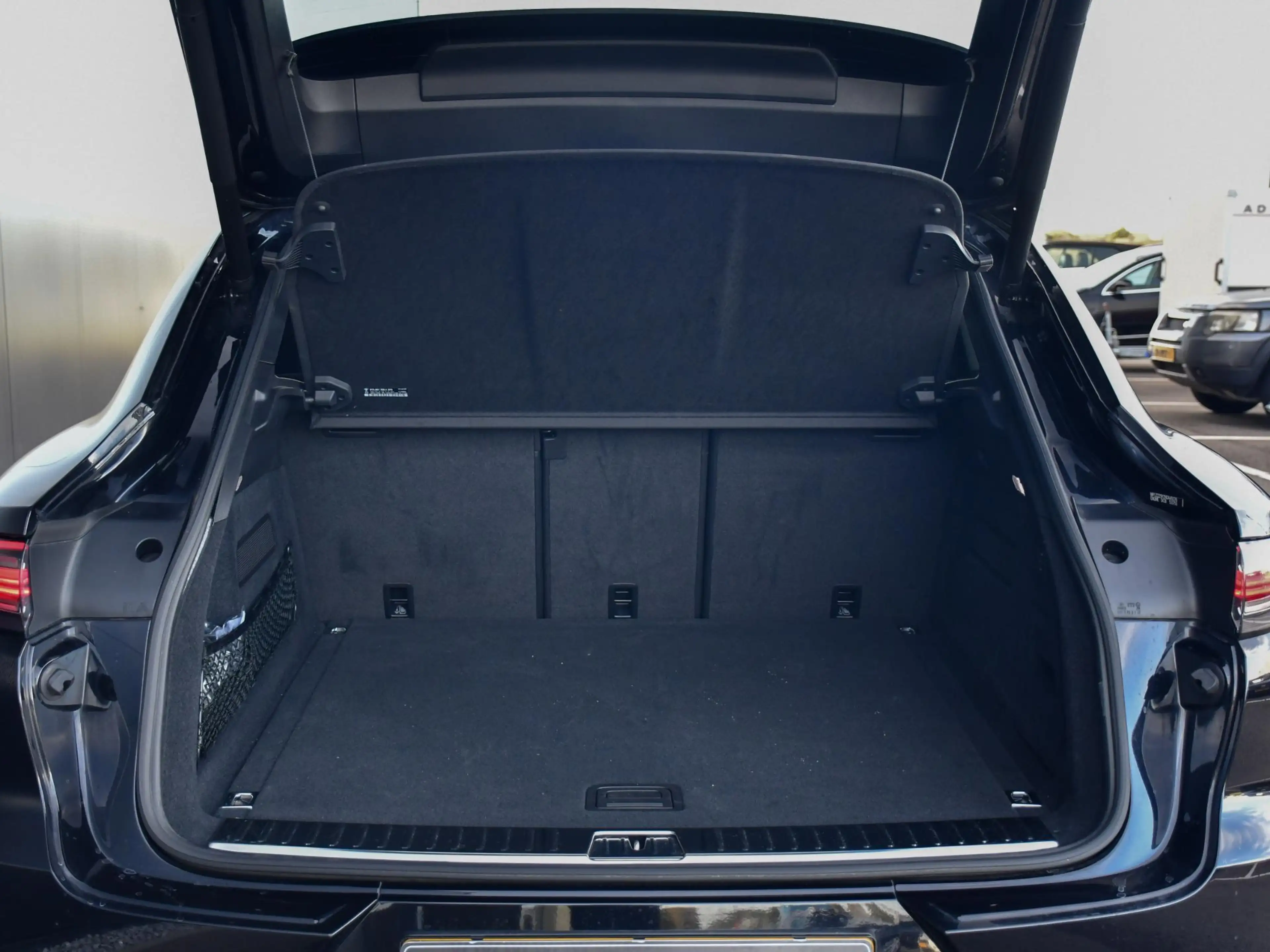 Porsche Cayenne Coupé 3.0 E-Hybrid l Softclose l Sport Chrono l St — photo 42