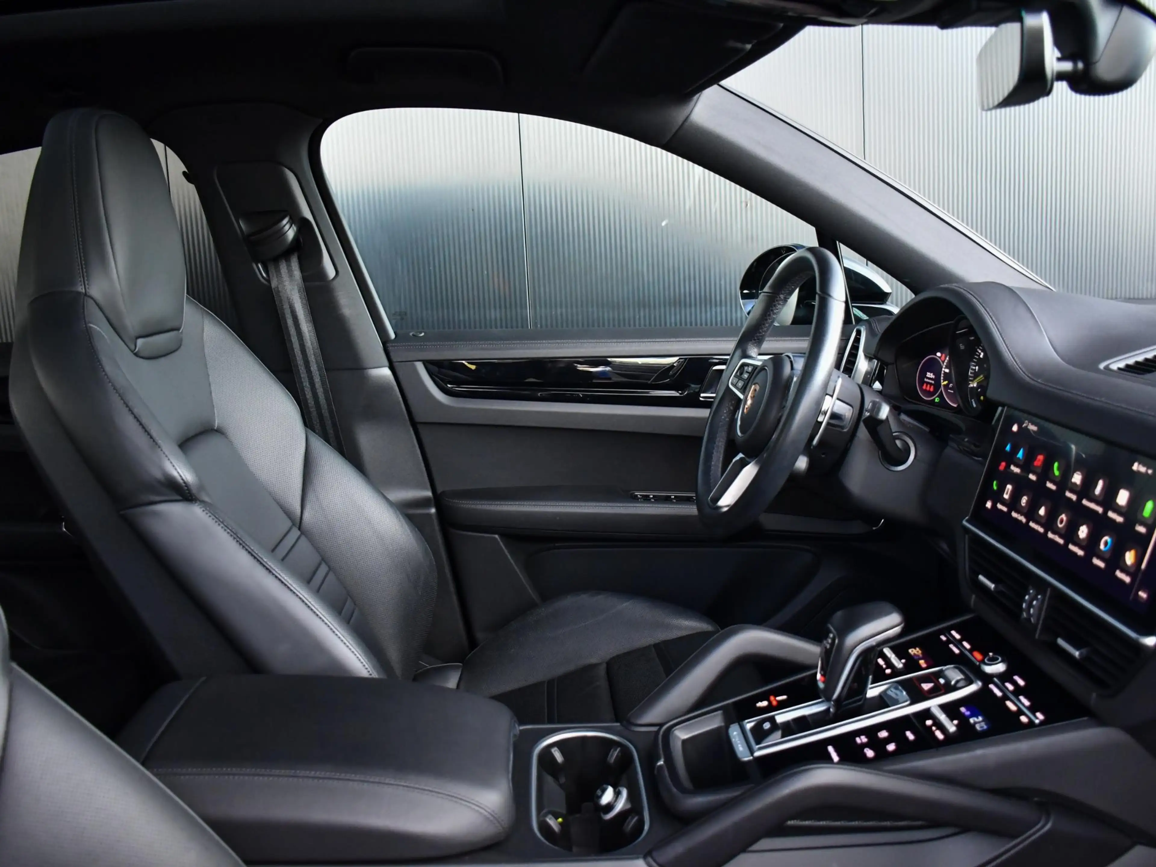 Porsche Cayenne Coupé 3.0 E-Hybrid l Softclose l Sport Chrono l St — photo 13
