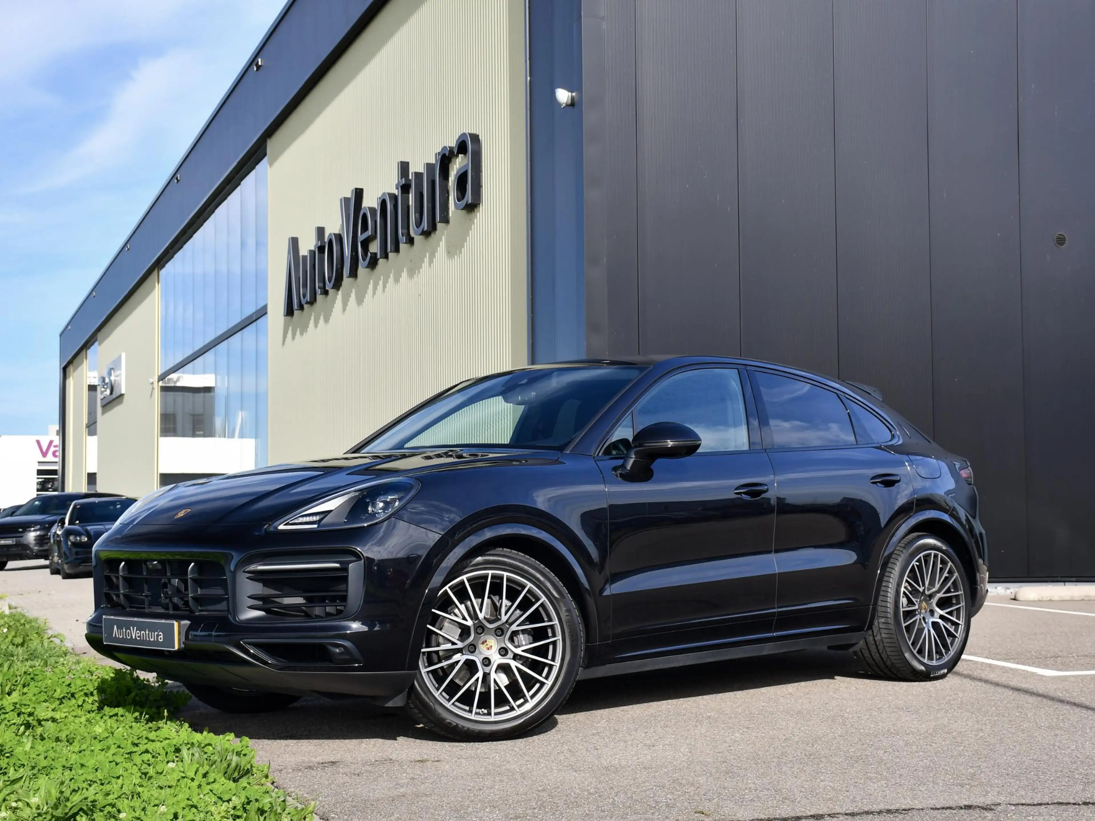 Porsche Cayenne Coupé 3.0 E-Hybrid l Softclose l Sport Chrono l St — photo 2