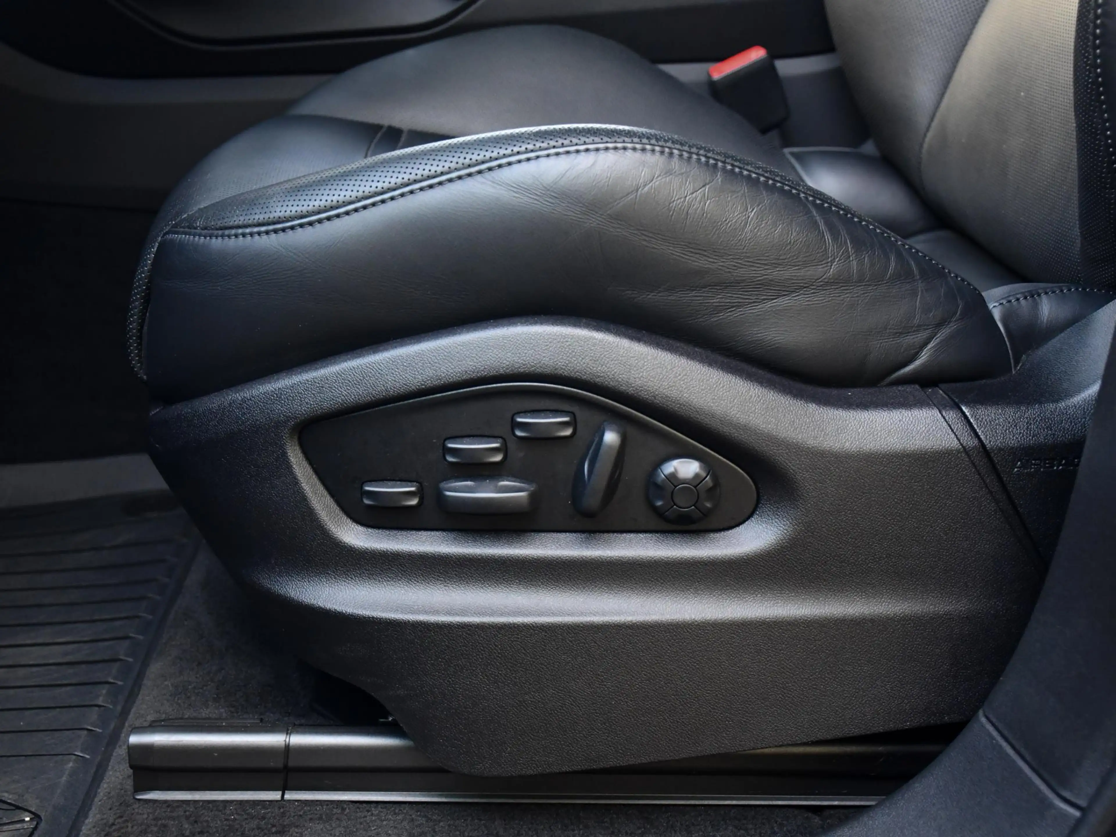 Porsche Cayenne Coupé 3.0 E-Hybrid l Softclose l Sport Chrono l St — photo 22