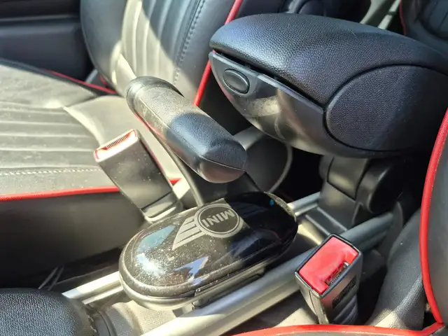 Mini Countryman view 17