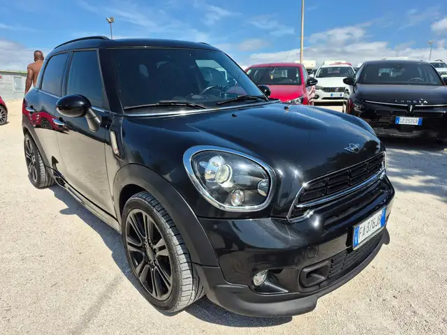 Mini Countryman view 5