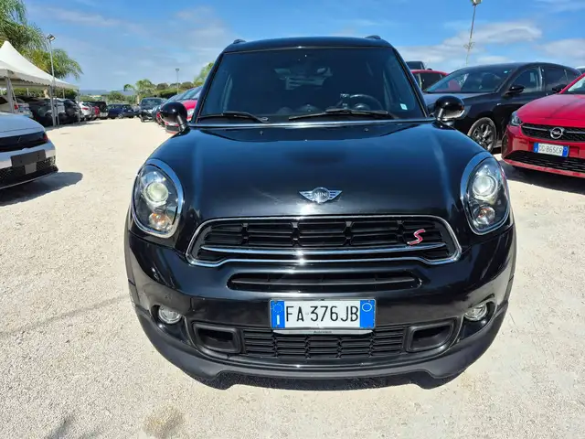 Mini Countryman view 6