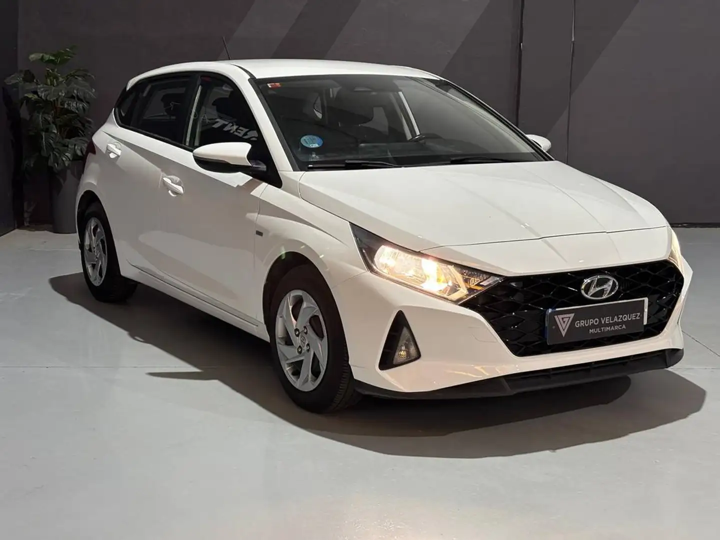 Hyundai i20 1.0 TGDI Essence 48V 100 Blanco - 2