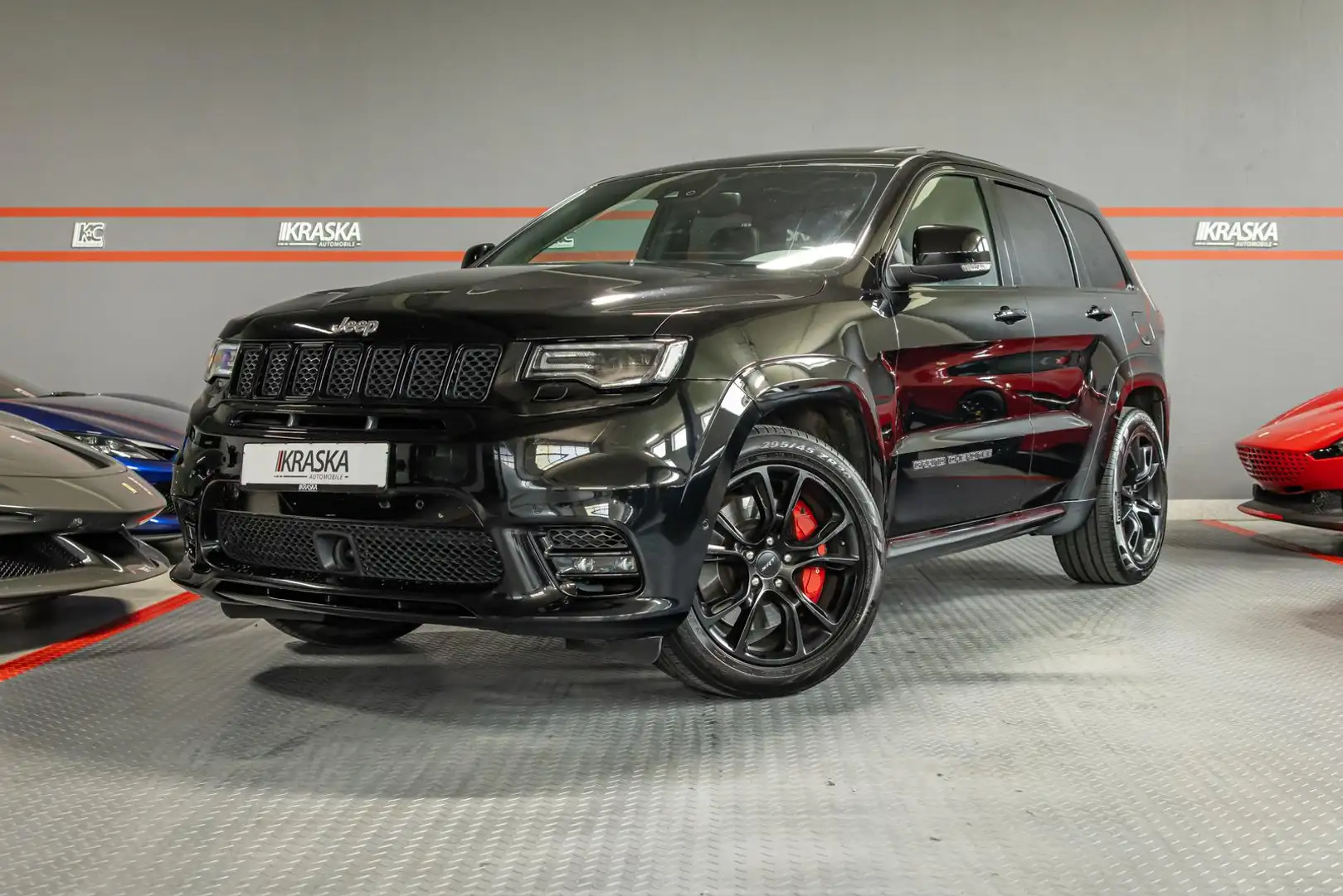 Jeep Grand Cherokee 6.4 V8 HEMI SRT AHK PANO *EXPORT Schwarz - 1