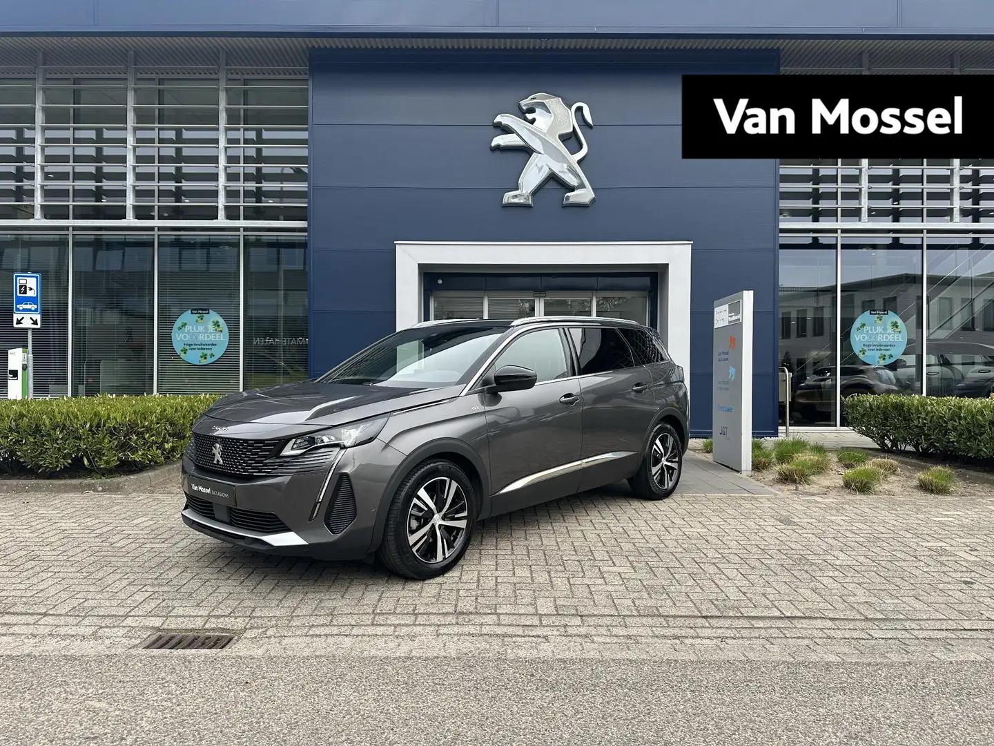 Peugeot 5008 1.2 Hybrid GT | 360° Camera | Climate control | Na Gris - 1