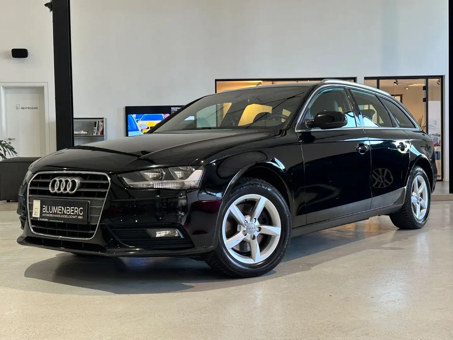 Audi A4 Avant 2.0 TDI Ambiente *Navi,PDC,Leder,Tempo. Schwarz - 1
