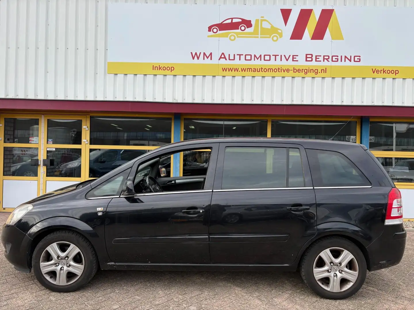 Opel Zafira 1.6 111 years Edition APK T/M 9-4-2026 Noir - 2