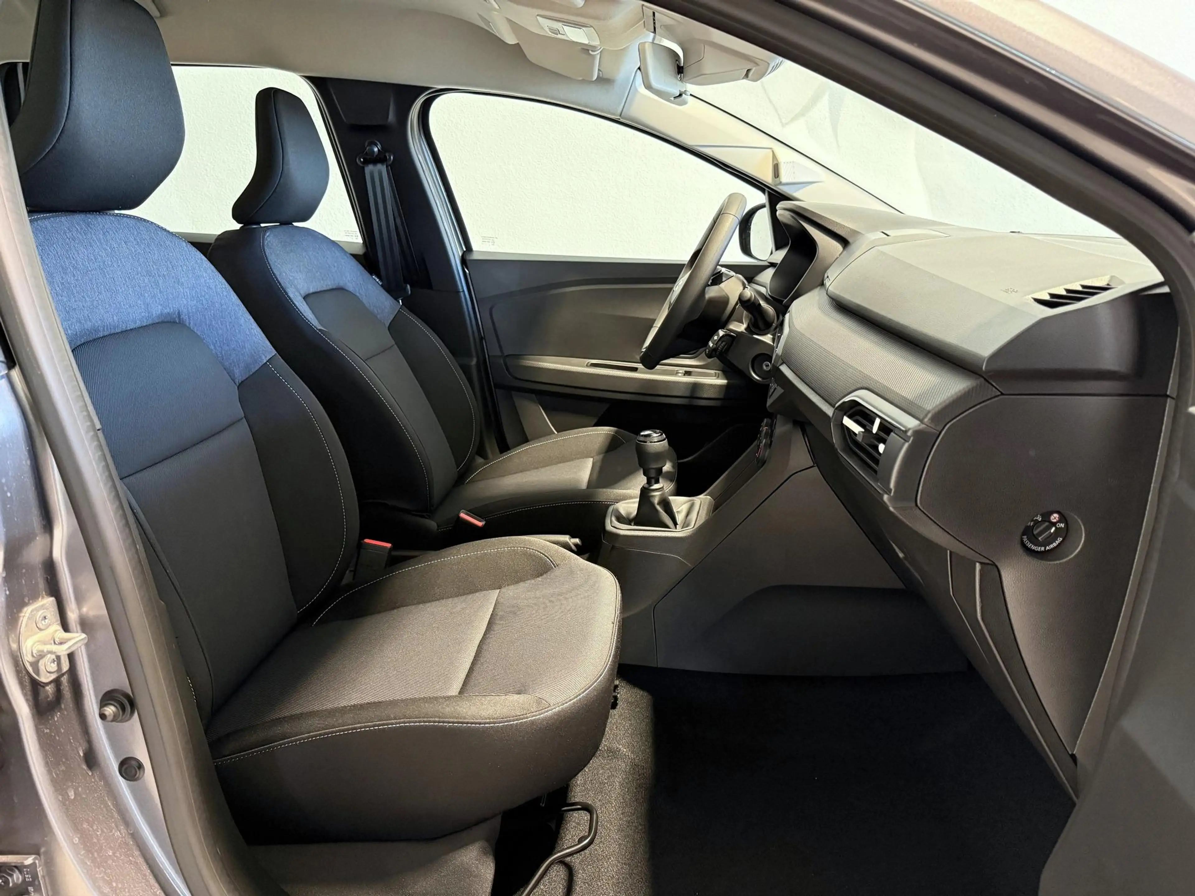 Dacia Jogger 1.2 ECO-G 120 90 KW Benzin / LPG, 7-Sitzer, 6-G... — photo 7