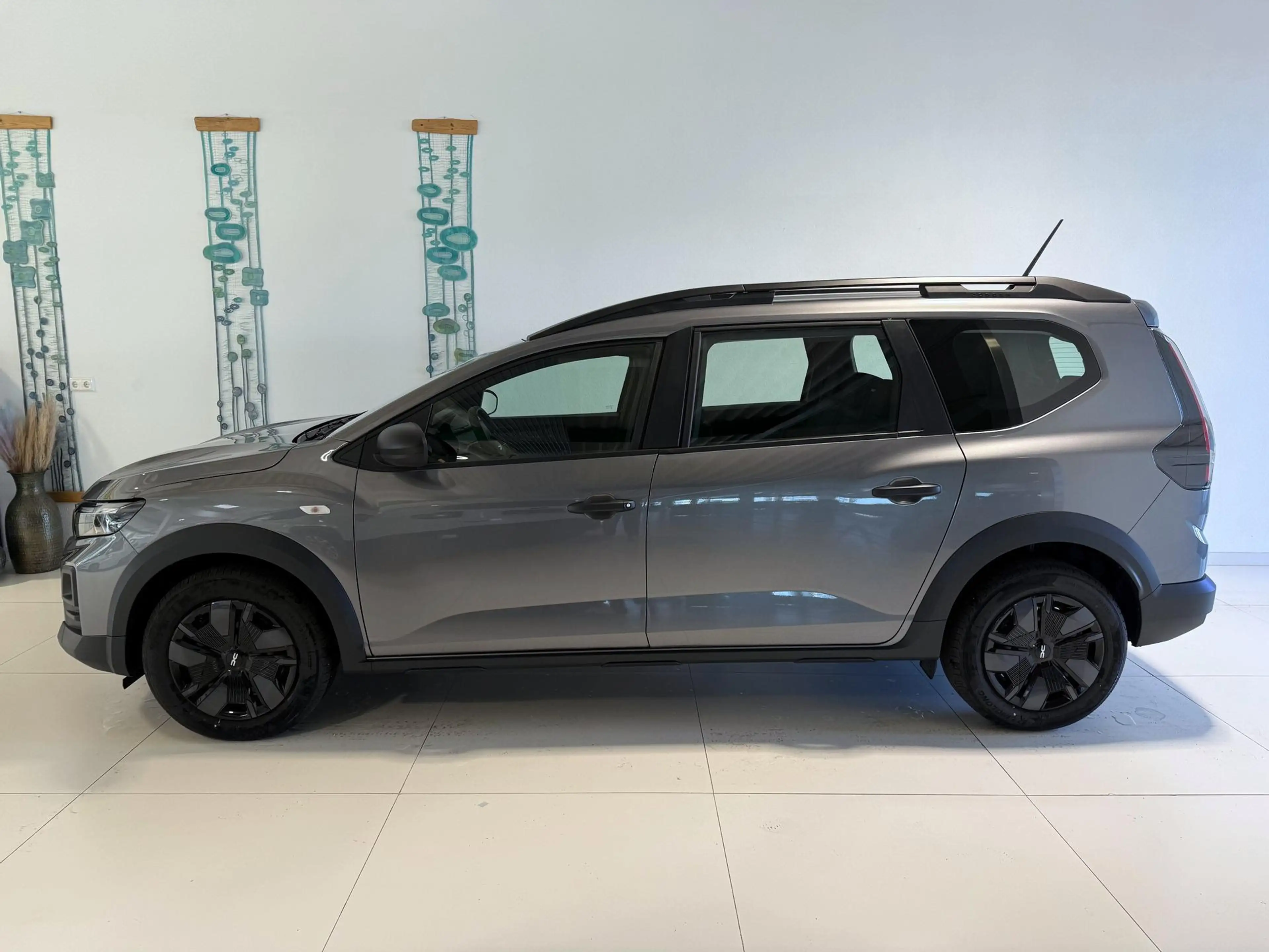 Dacia Jogger 1.2 ECO-G 120 90 KW Benzin / LPG, 7-Sitzer, 6-G... — photo 3