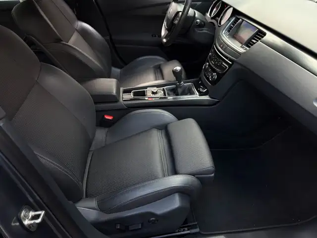 Peugeot 508 view 11