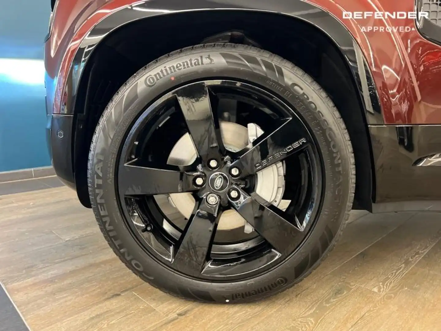 Land Rover Defender 110 2.0 P300e Sedona Edition Rouge - 2